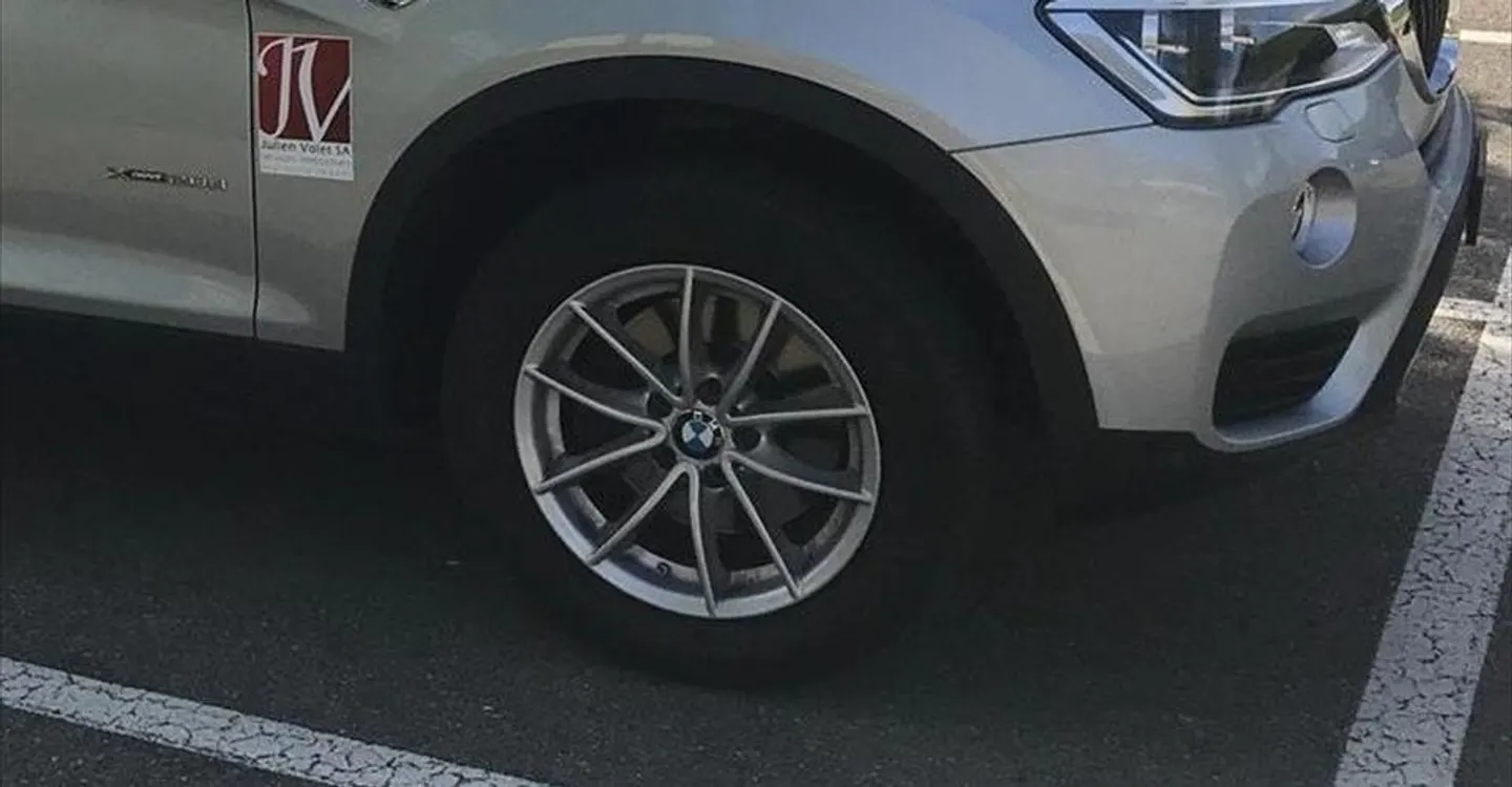 Posto auto interno - Foto 1 di 2
