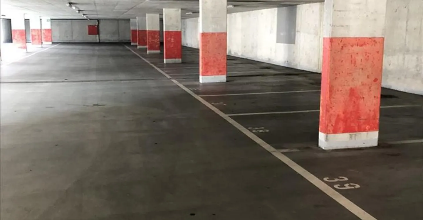 Posto auto interno - Foto 2 di 2