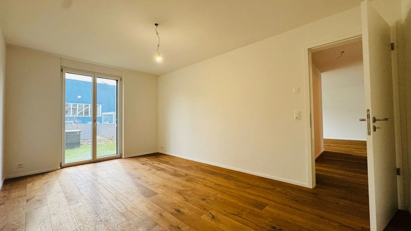 Appartamento al piano terra di 3,5 stanze, di nuova costruzione, in standard di proprietà con ingresso privato, torre di lavaggio privata e WC separato - Foto 10 di 12