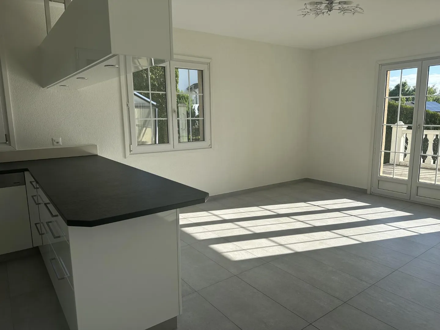 Villa 7,5 Zimmer - Foto 6 von 9