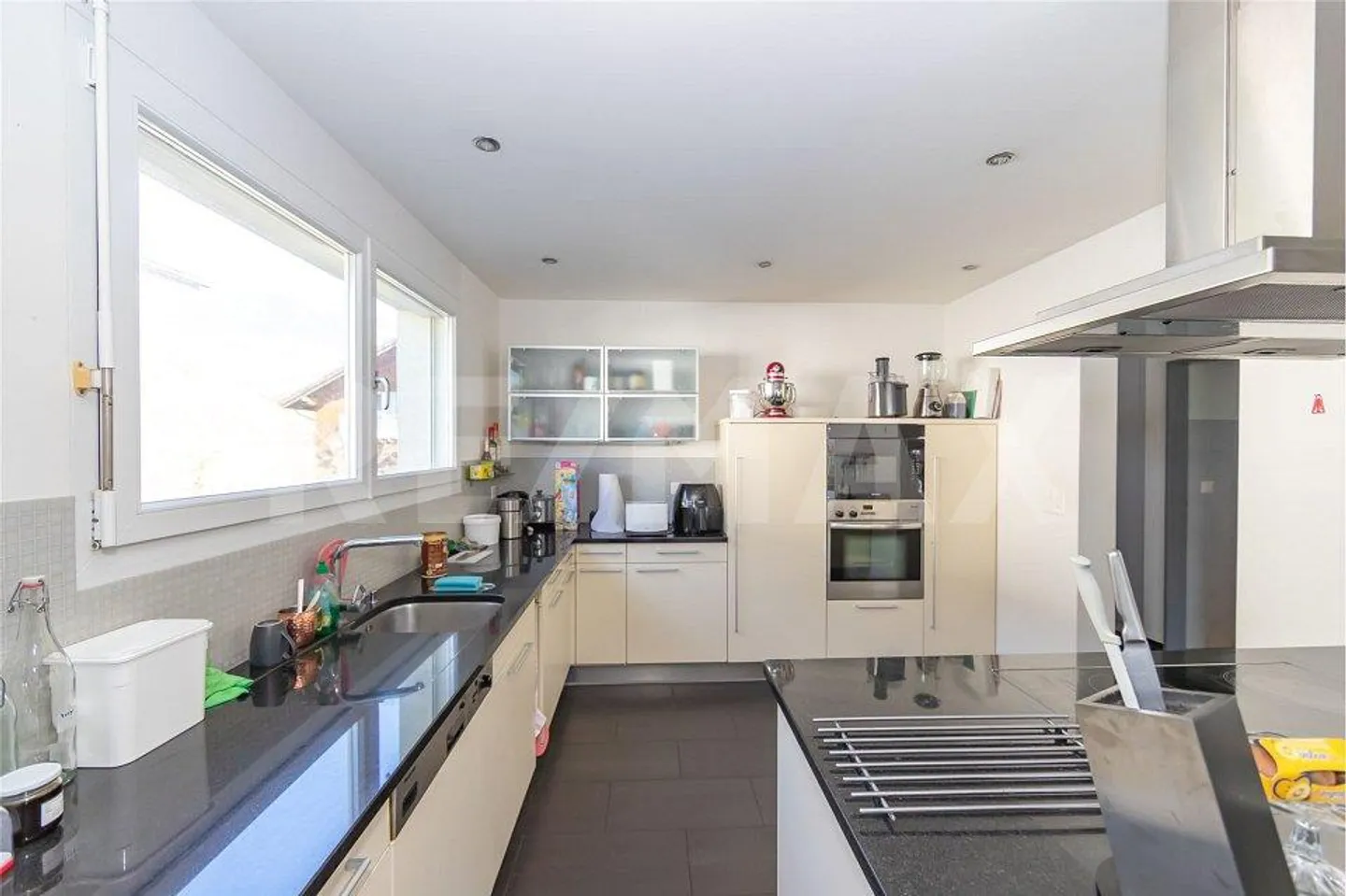 Residential and Commercial Property - Photo 10 of 13