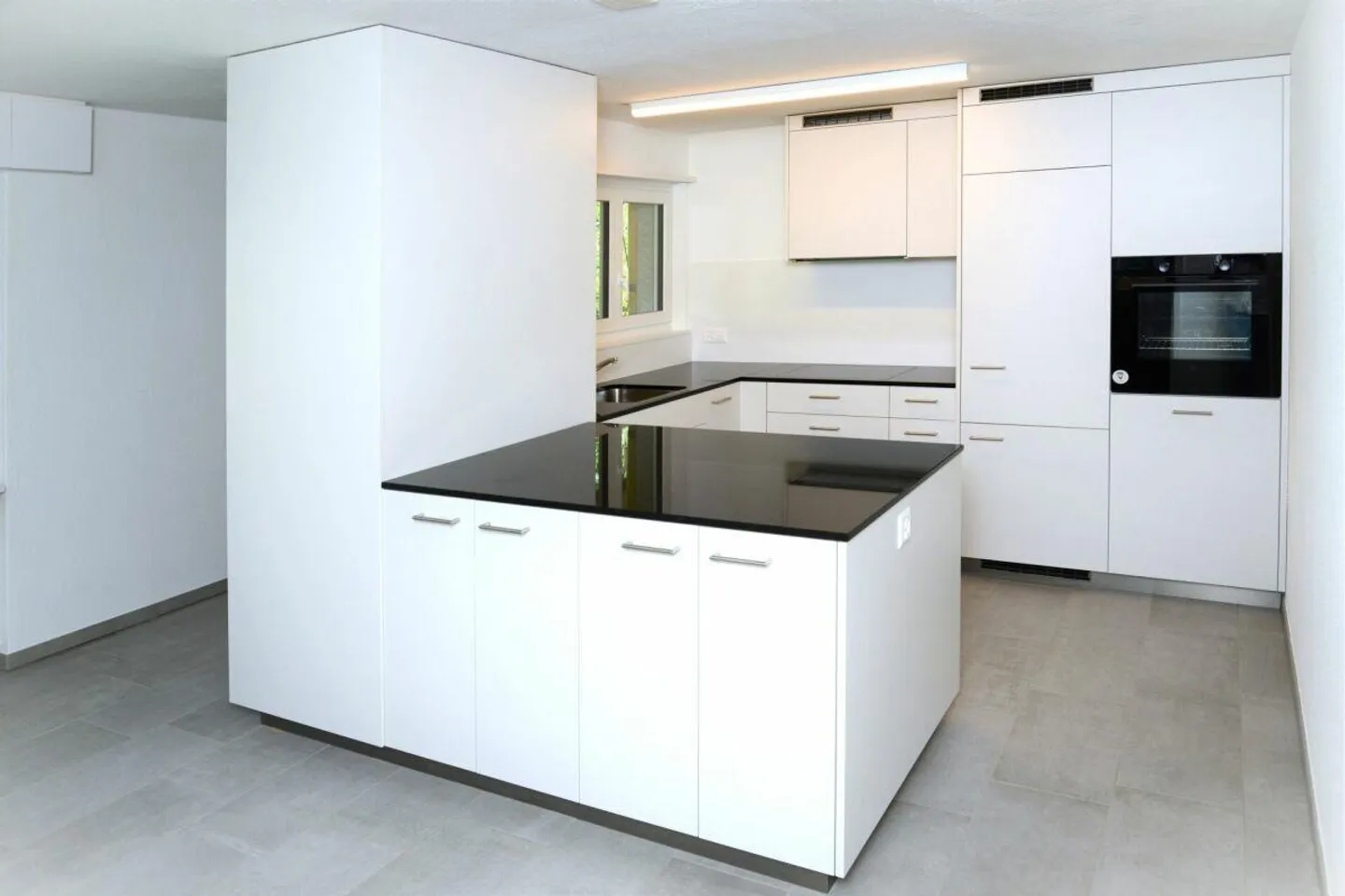 Moderne 3.5-Zimmer-Wohnung - Foto 1 von 8