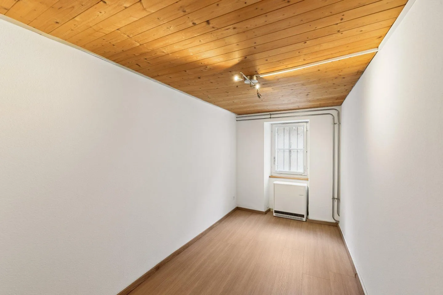 Casa plurifamiliare con tre unità - Foto 6 di 12