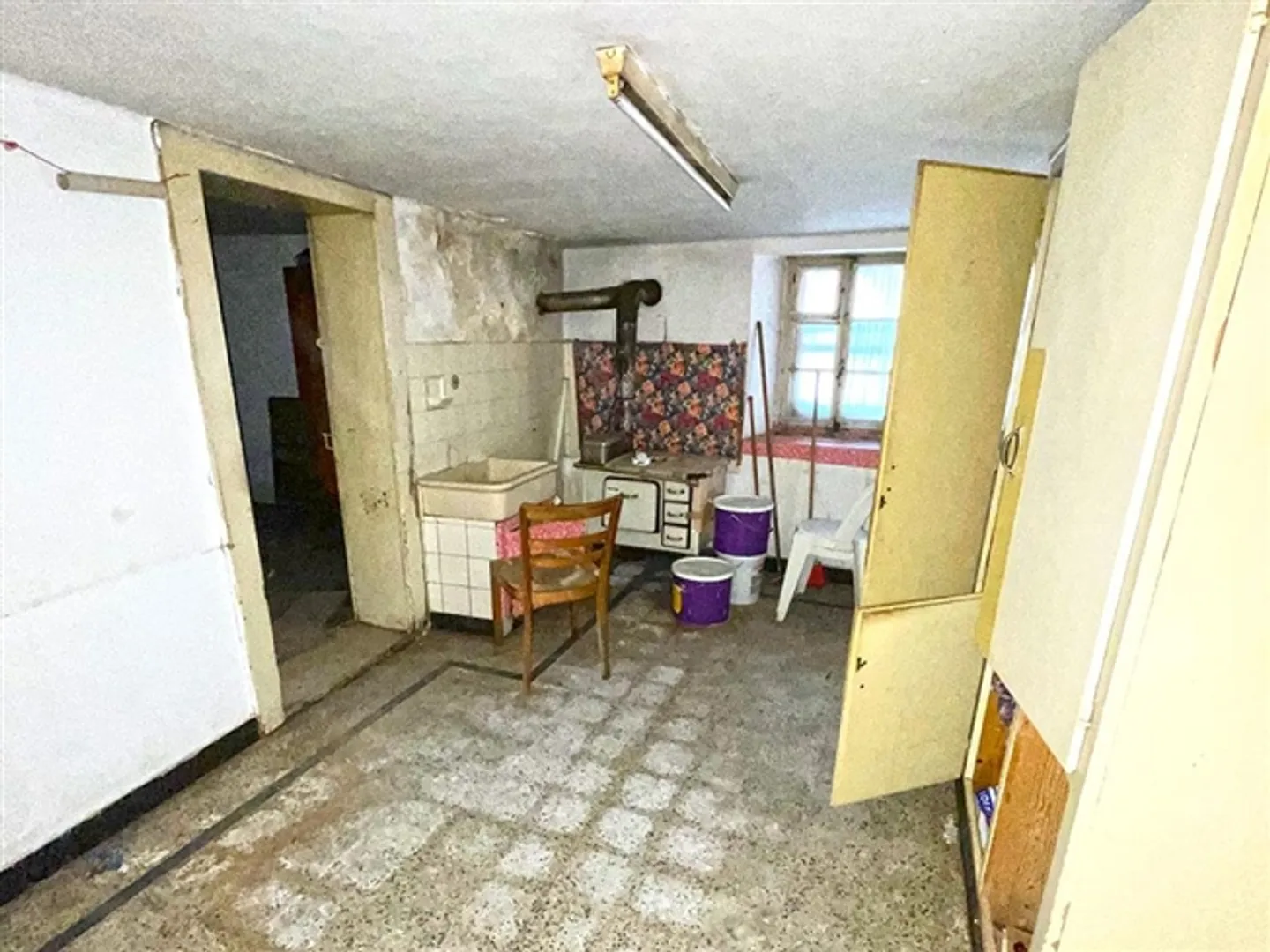 «ARDON - DORFHAUS MIT HOHEM POTENZIAL - 6 ZIMMER» - Foto 5 von 5