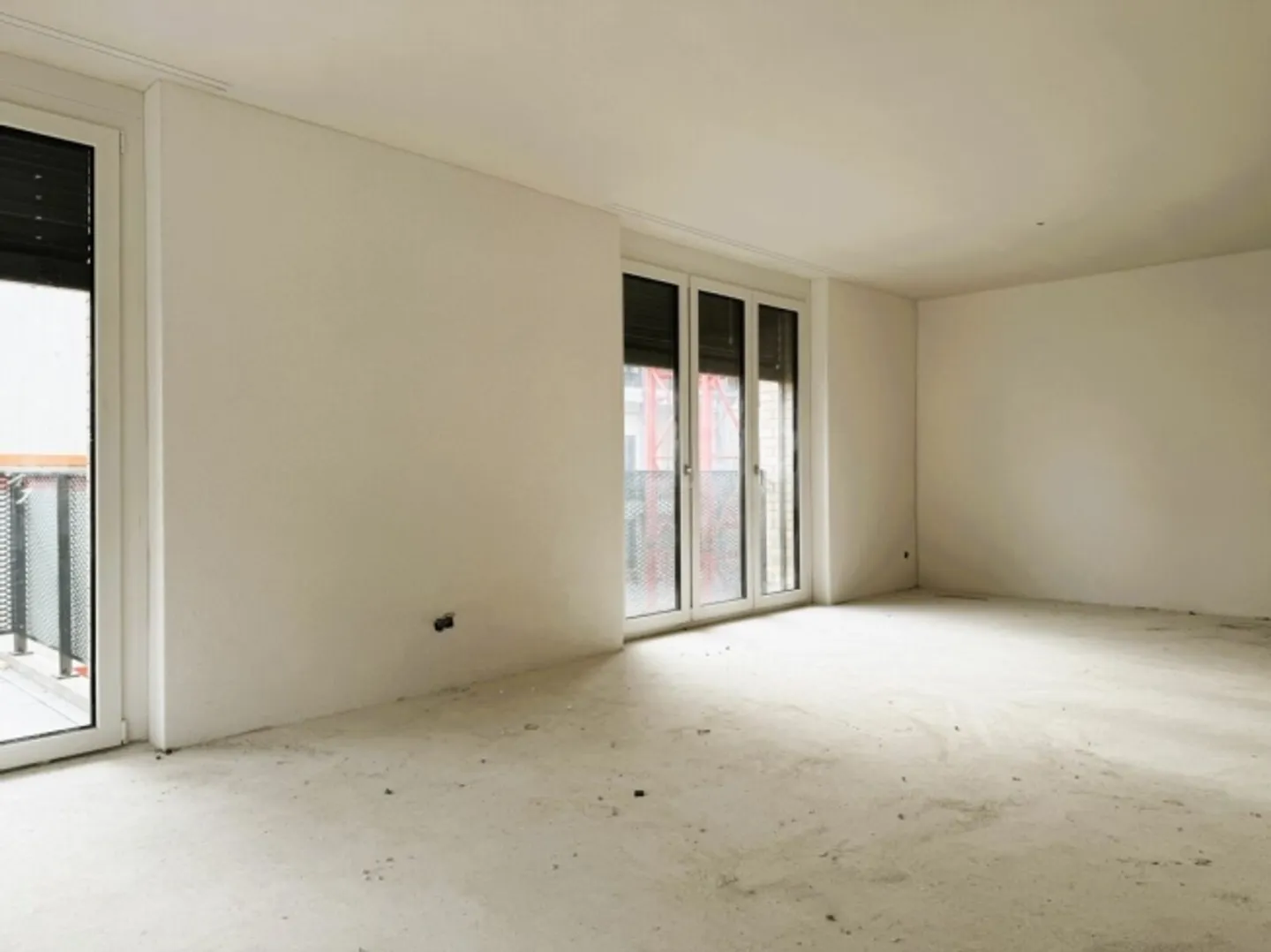 3.5-Room Paradise with South Orientation and Large Garden Area (C 0.2) - Photo 4 of 20