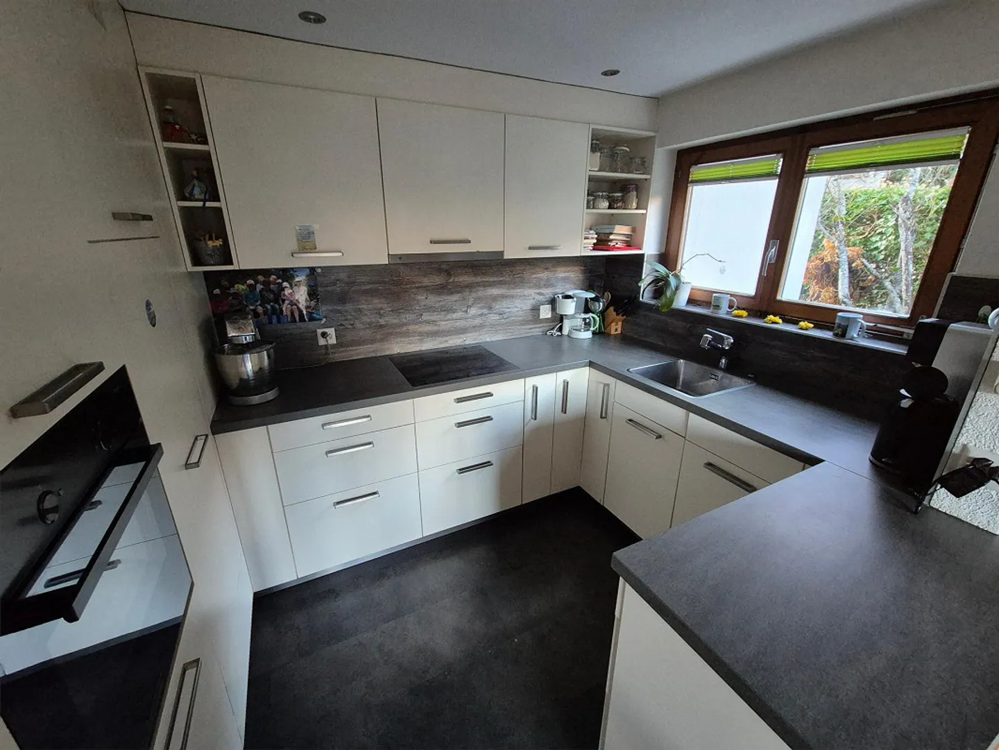 Sonniges Einfamilienhaus mit Einliegerwohnung und Panorama-Aussicht - Foto 7 von 23