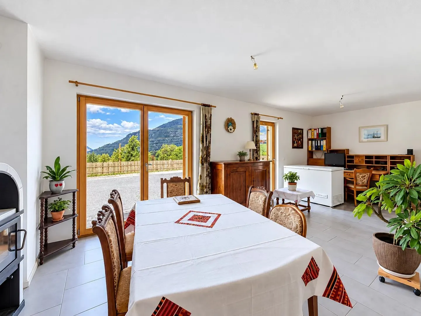 Charming Family Home in Panex - Photo 2 of 9