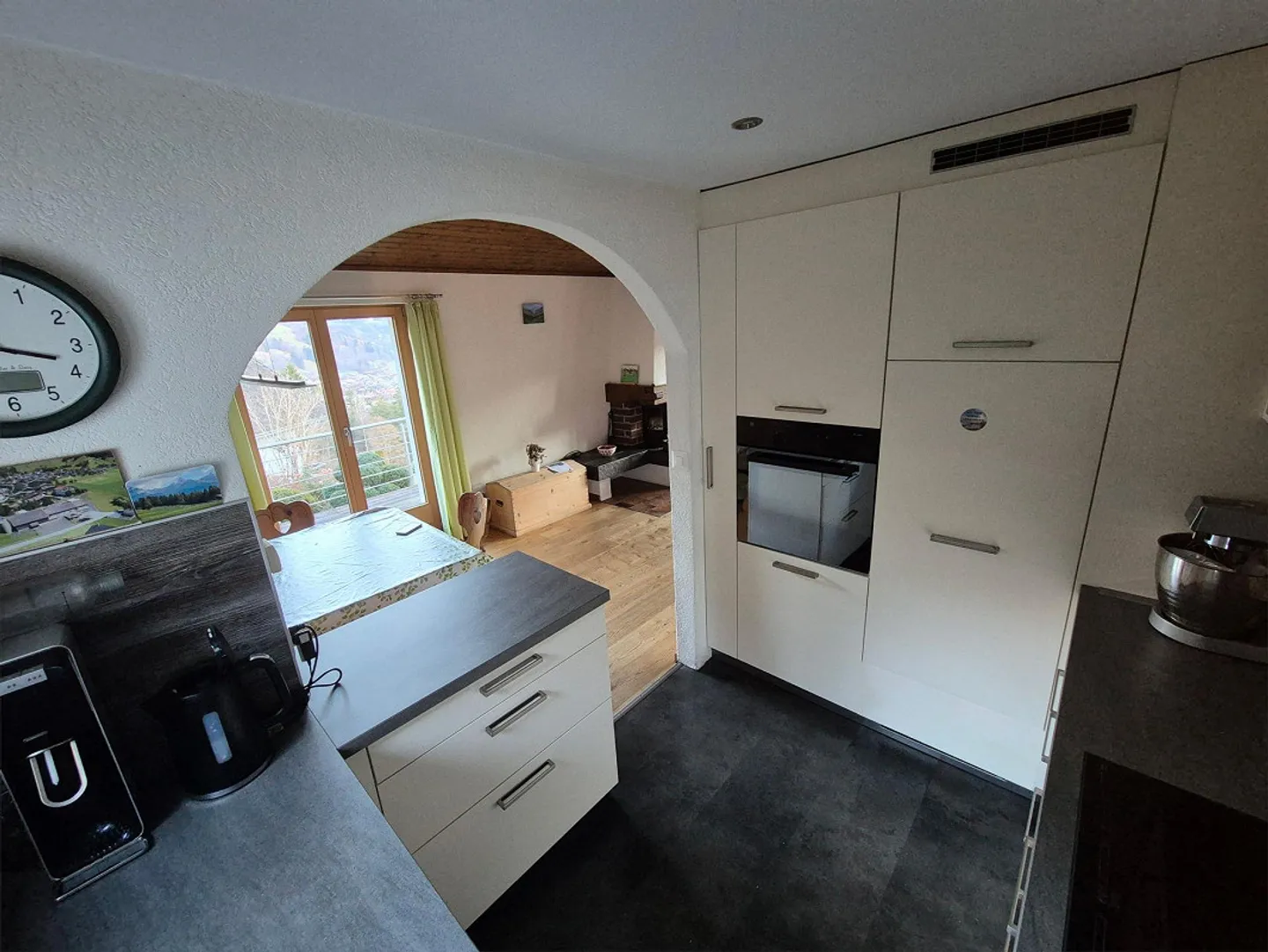 Sonniges Einfamilienhaus mit Einliegerwohnung und Panorama-Aussicht - Foto 8 von 23