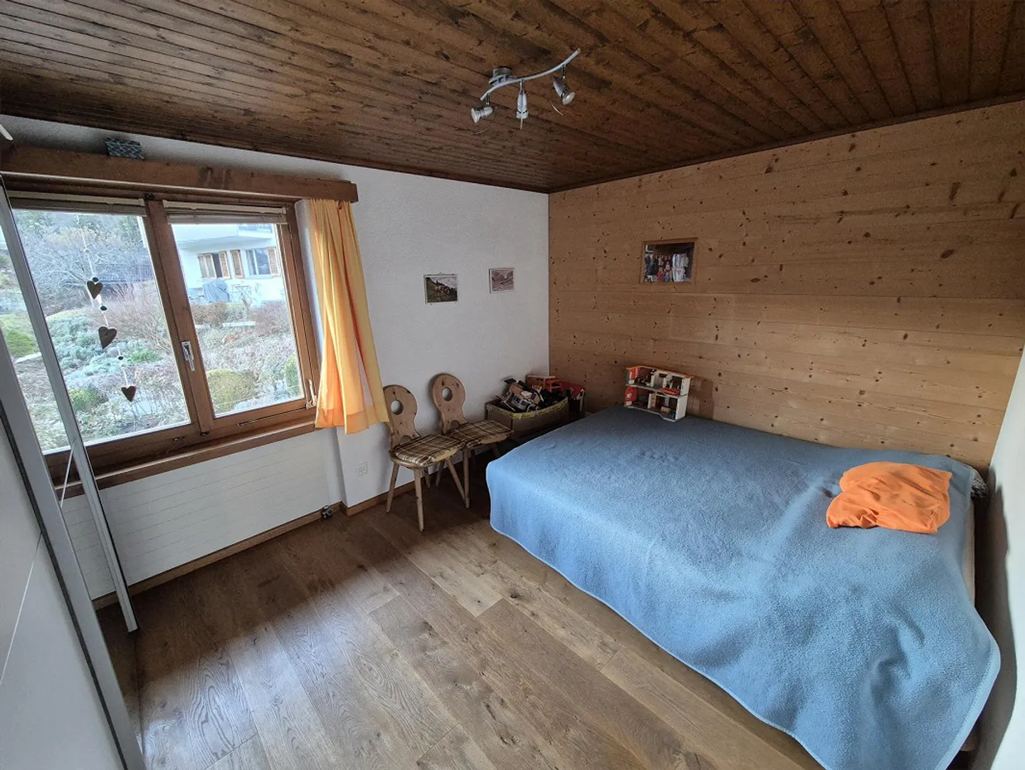 Sonniges Einfamilienhaus mit Einliegerwohnung und Panorama-Aussicht - Foto 11 von 23