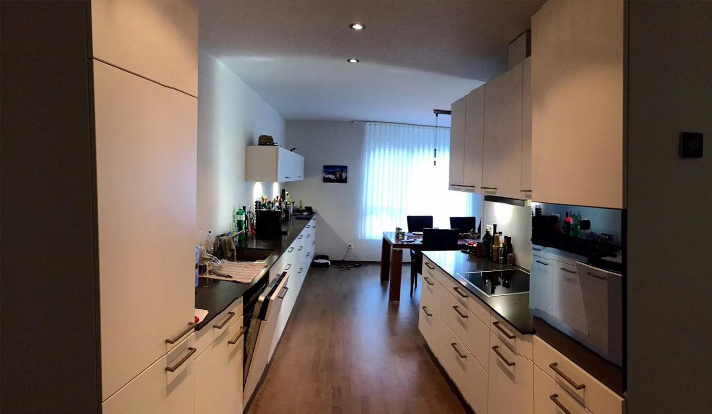 Modern 5.5-room apartment - Photo 3 of 5