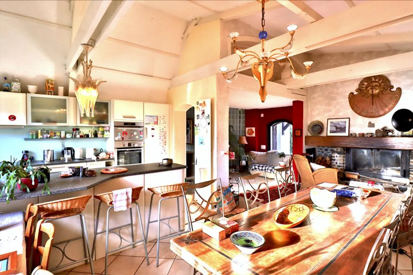 Casa con 250 m2 di superficie utilizzabile, circondata dal verde - Foto 6 di 13