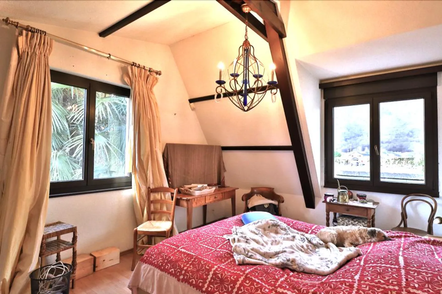 Casa con 250 m2 di superficie utilizzabile, circondata dal verde - Foto 13 di 13