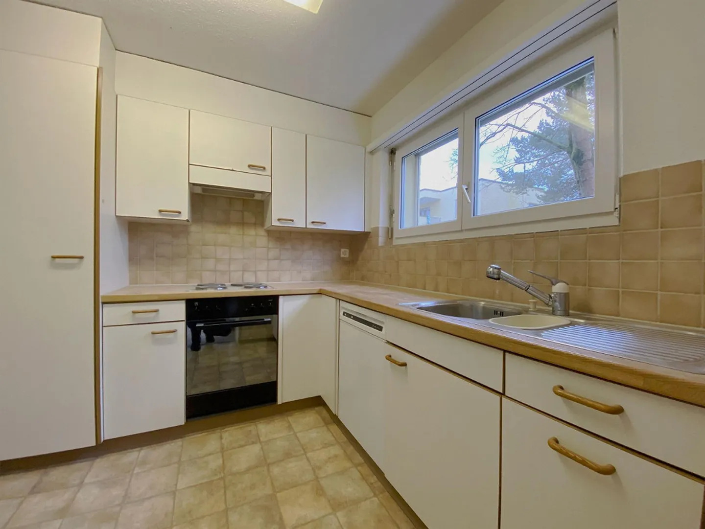 Appartement individuel ou en couple avec espace de jardin - Photo 5 sur 7