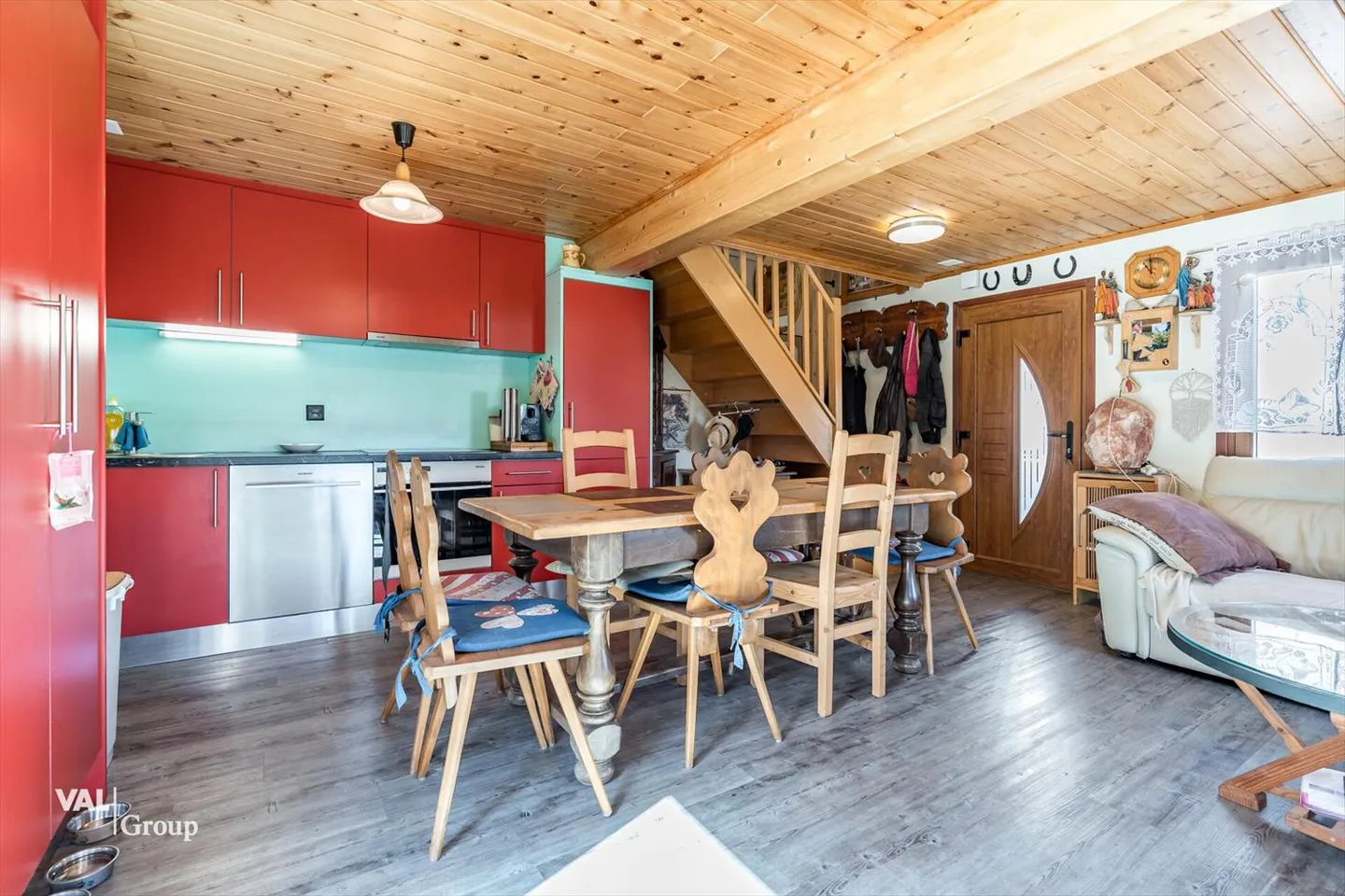 Chalet incantevole con bella terrazza nel cuore del villaggio - Foto 3 di 12