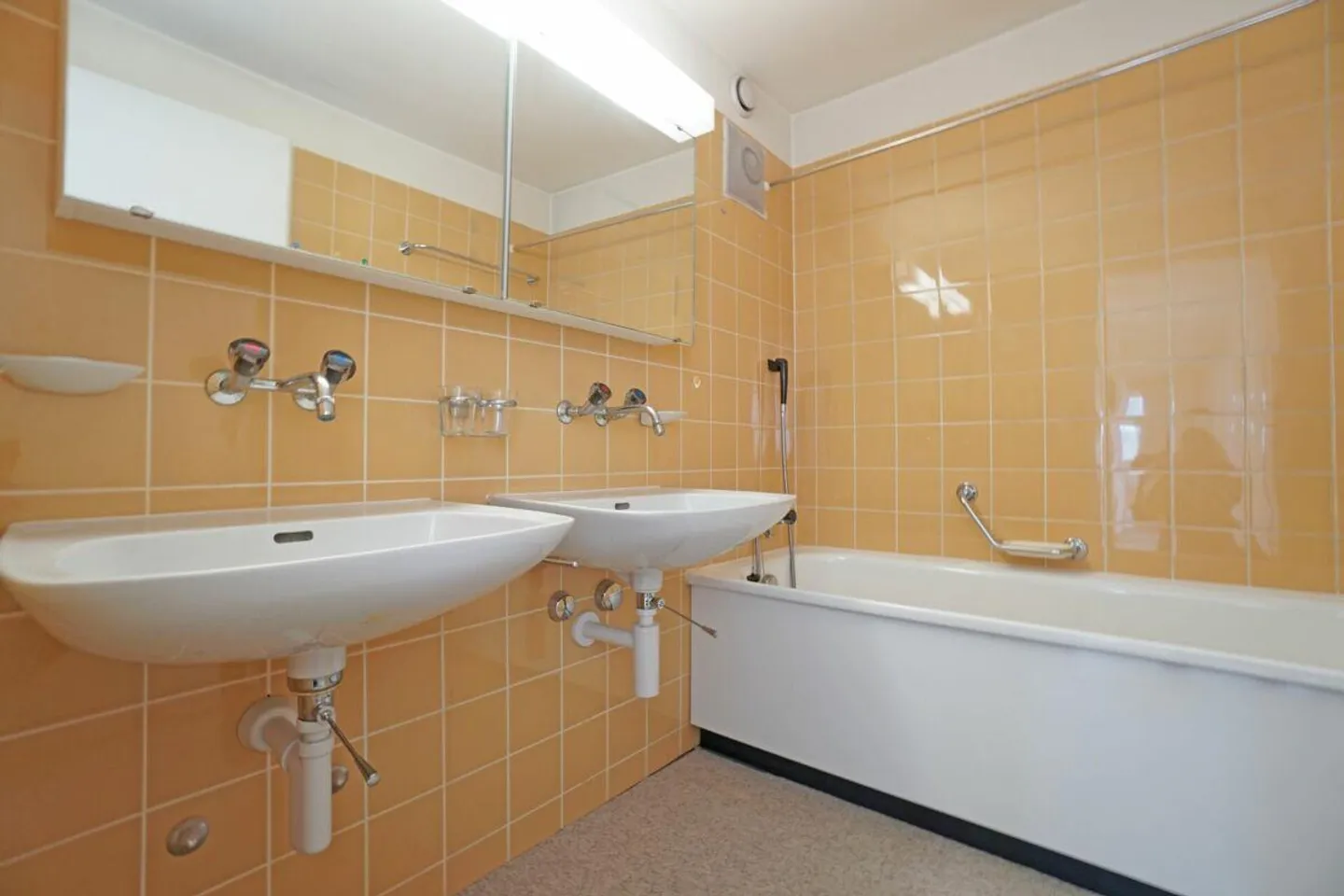 Condominio di 5,0 stanze con vista - Foto 4 di 15