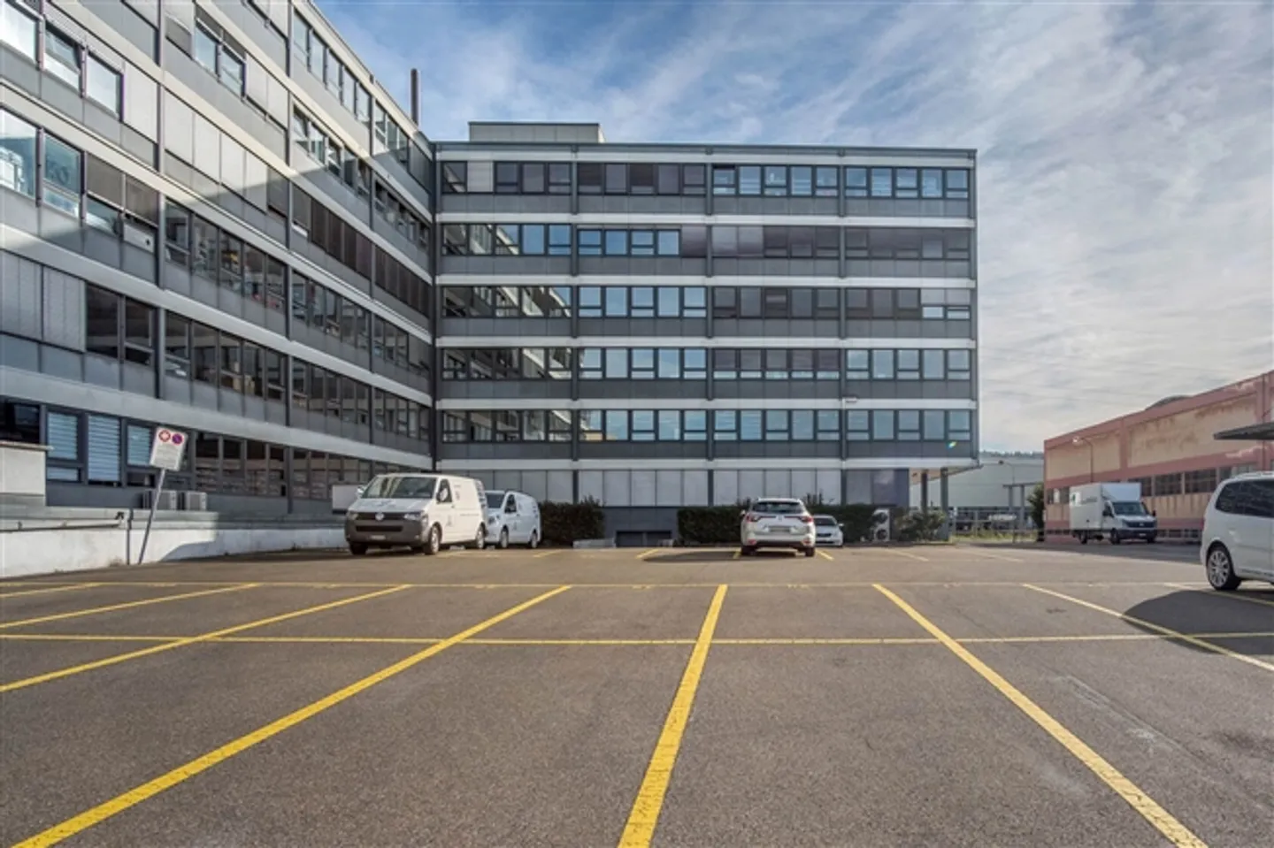 Vielseitige Gewerbefläche - Foto 8 von 8