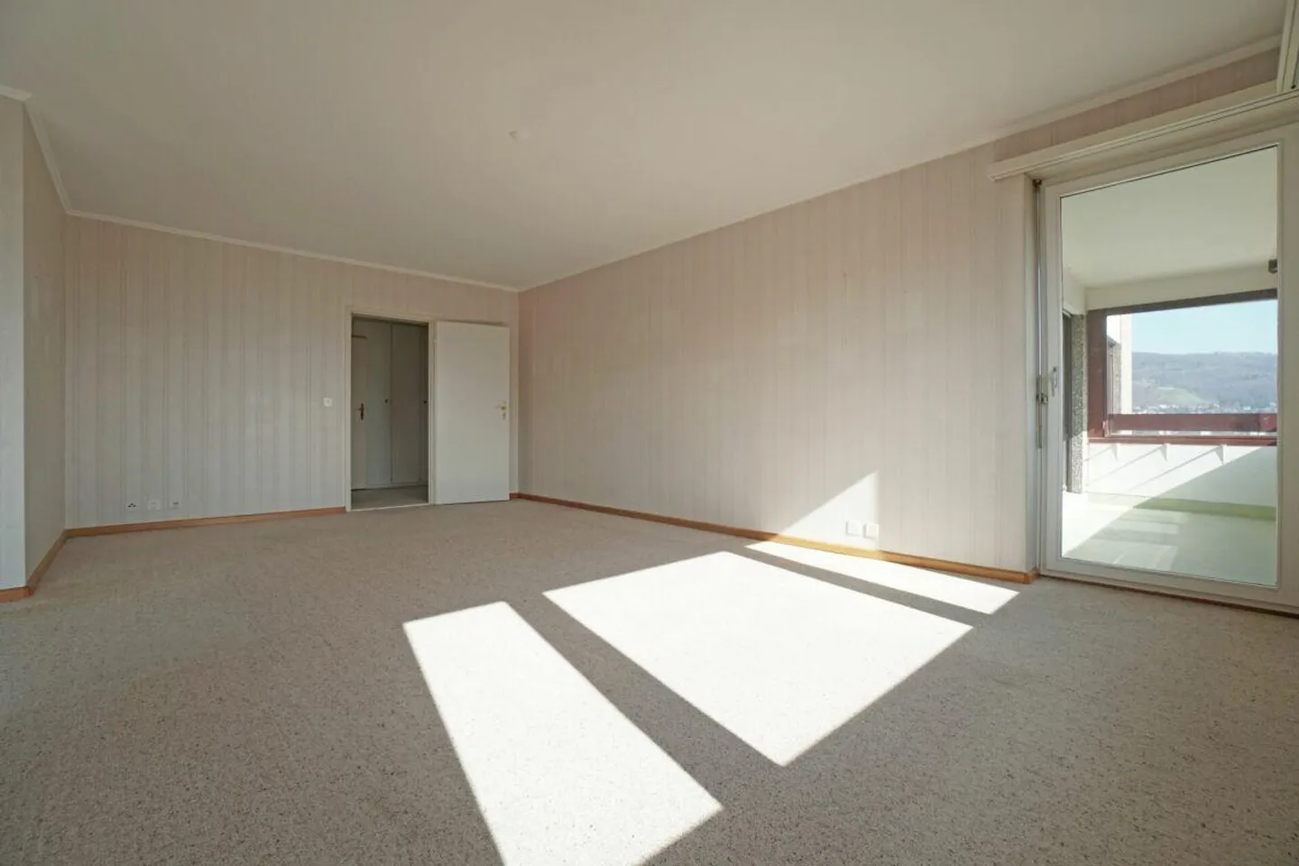 Condominio di 5,0 stanze con vista - Foto 11 di 15
