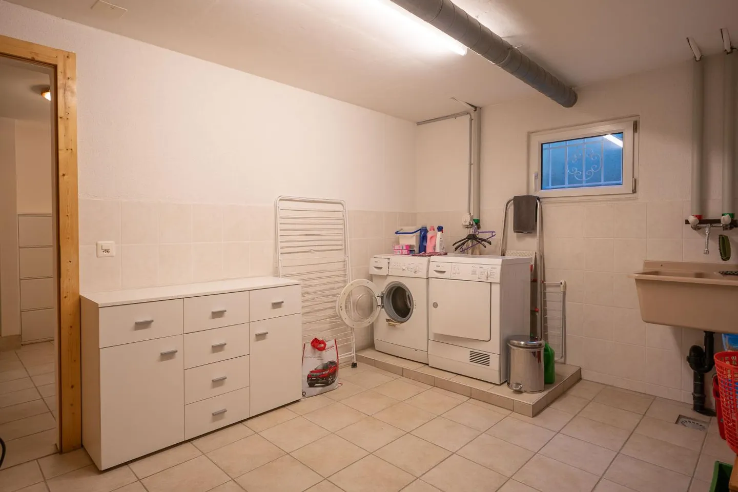 Villa individuelle bien située à Commugny, avec projet d'agrandissement - Photo 13 sur 16