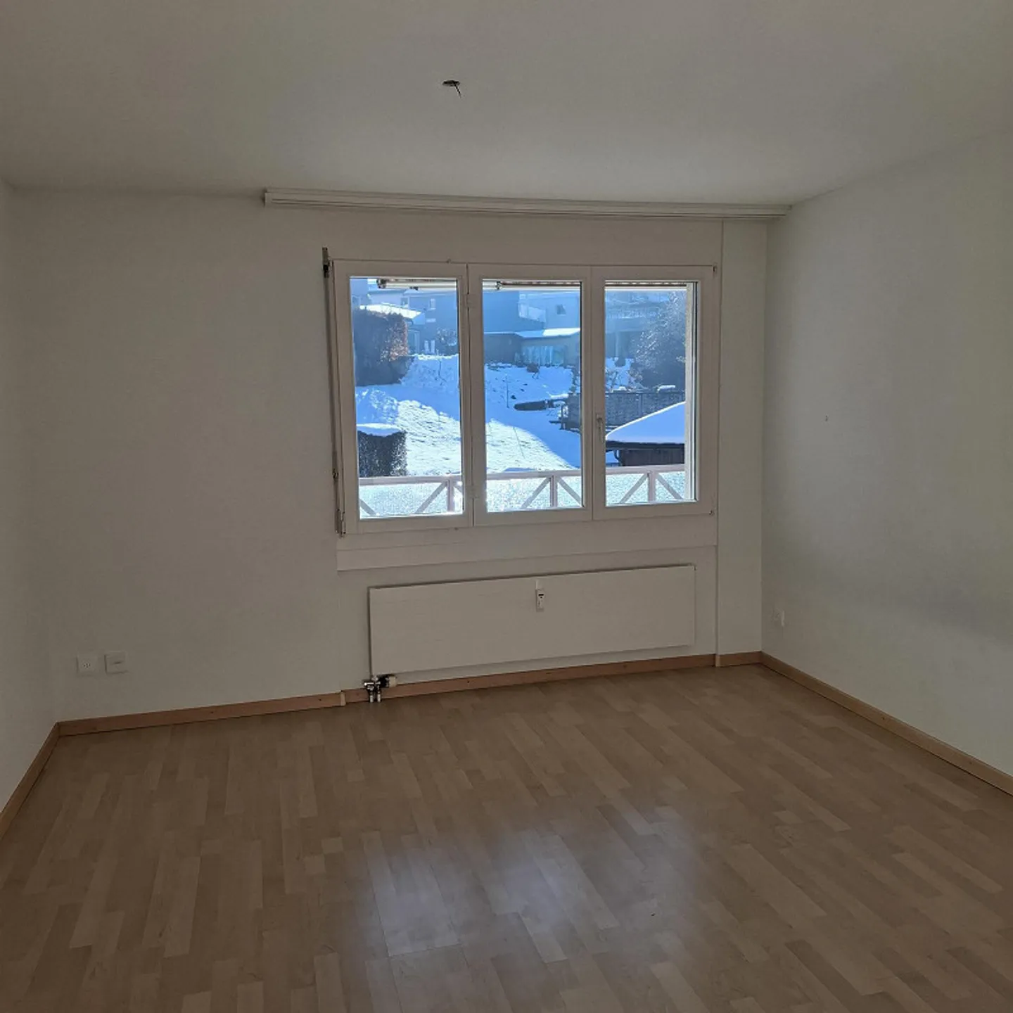 Spacious 2-room apartment - Photo 5 of 6