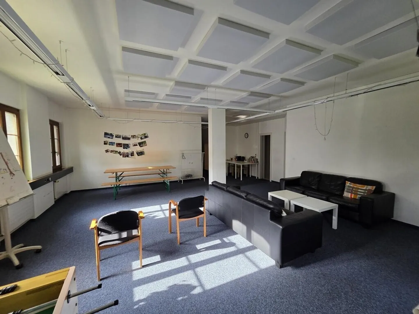 Office space for rent in the center of Saint-Sulpice - Photo 2 of 6