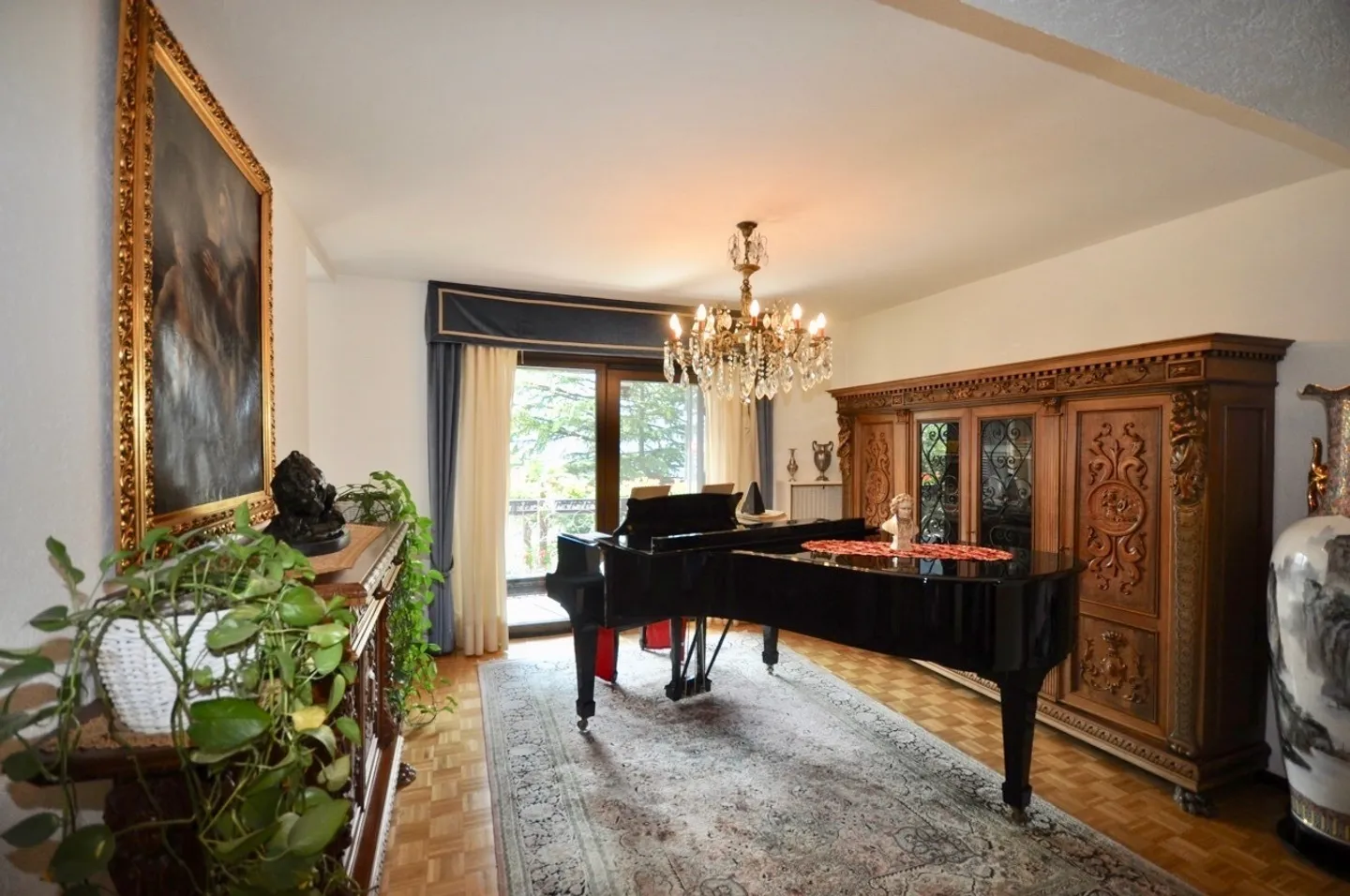 Villa dans le style tessinois, entourée d'espaces verts avec intimité et vue sur le lac - Photo 11 sur 14