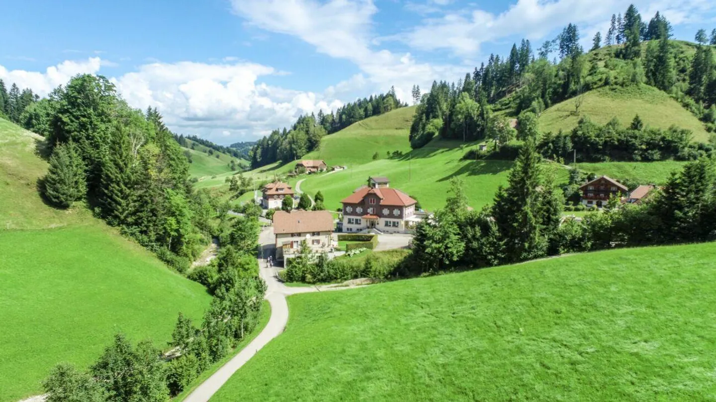 Auberge traditionnelle au pied du Napf - Photo 1 sur 8