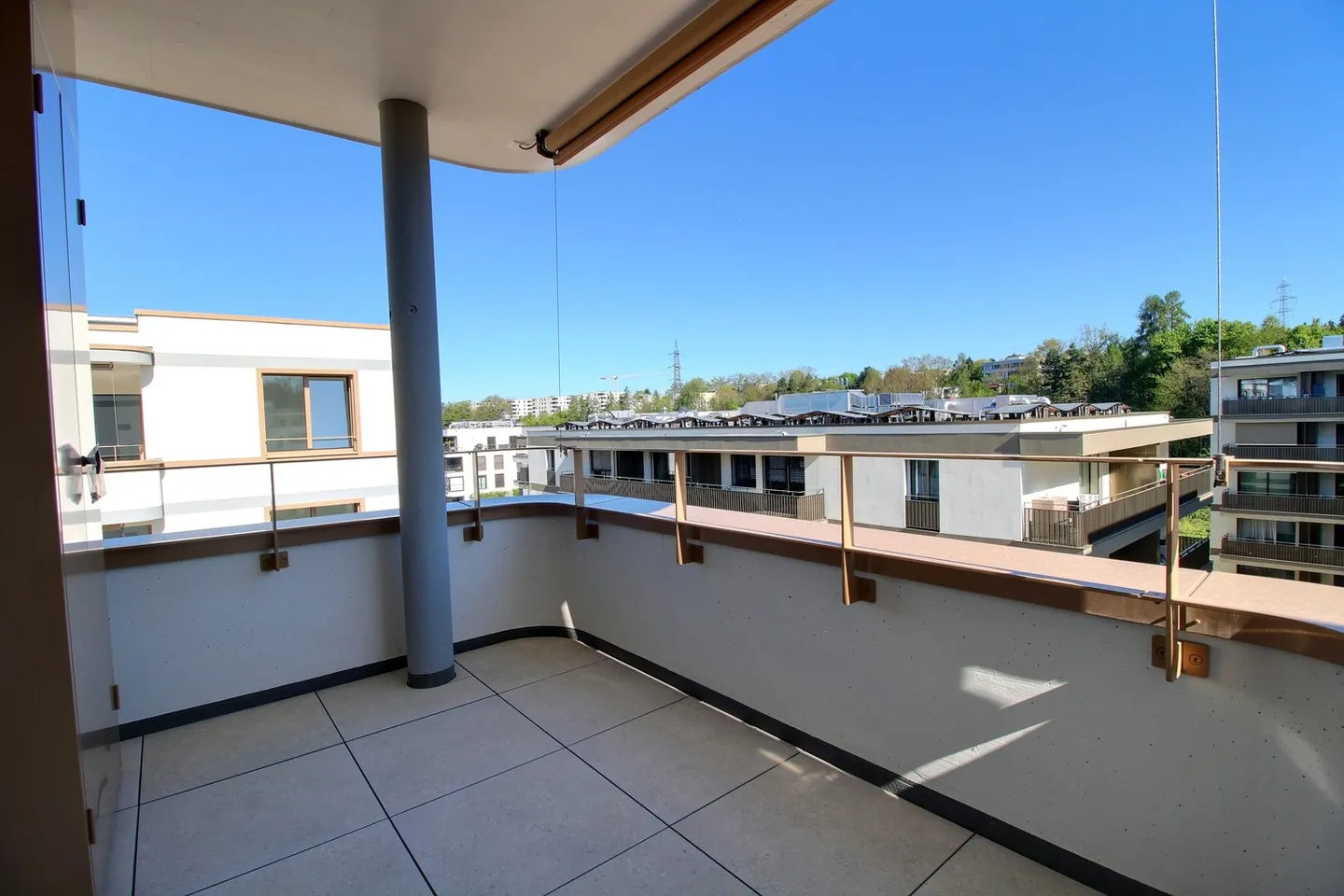 Extraordinary 4.5-room apartment for rent in Marly! - Photo 6 of 11