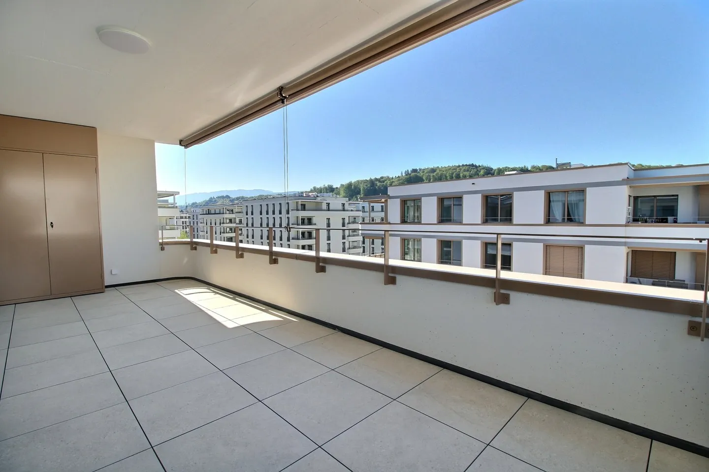 Extraordinary 4.5-room apartment for rent in Marly! - Photo 2 of 11