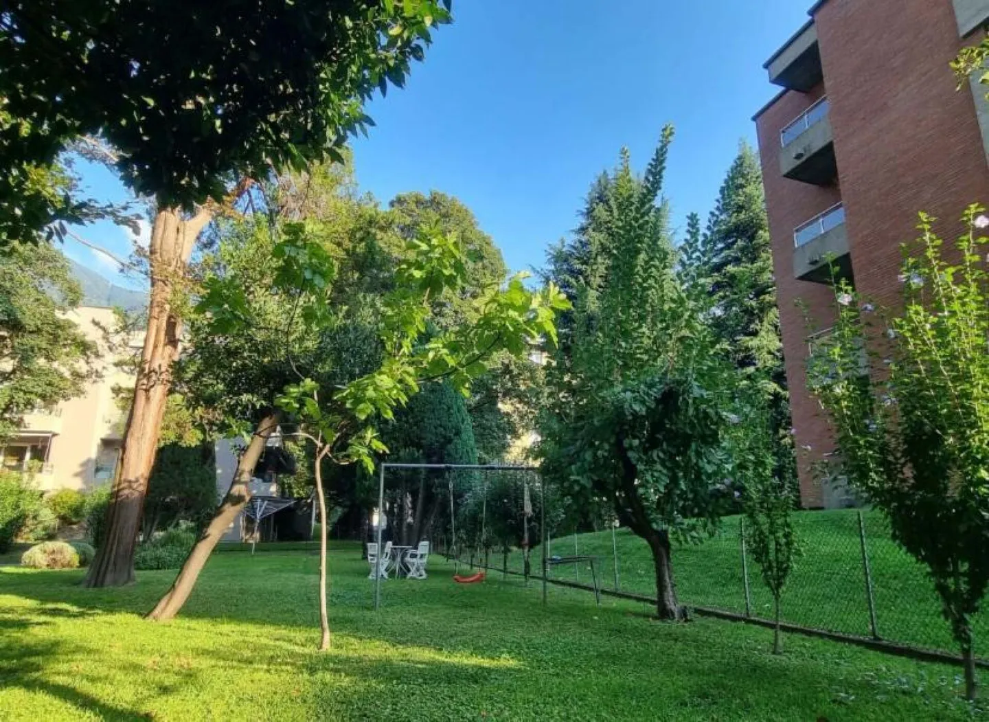 3.5 Room Apartment with Terrace, 1 Garage and 1 Parking Space, Primary and Secondary Residence - Photo 7 of 7