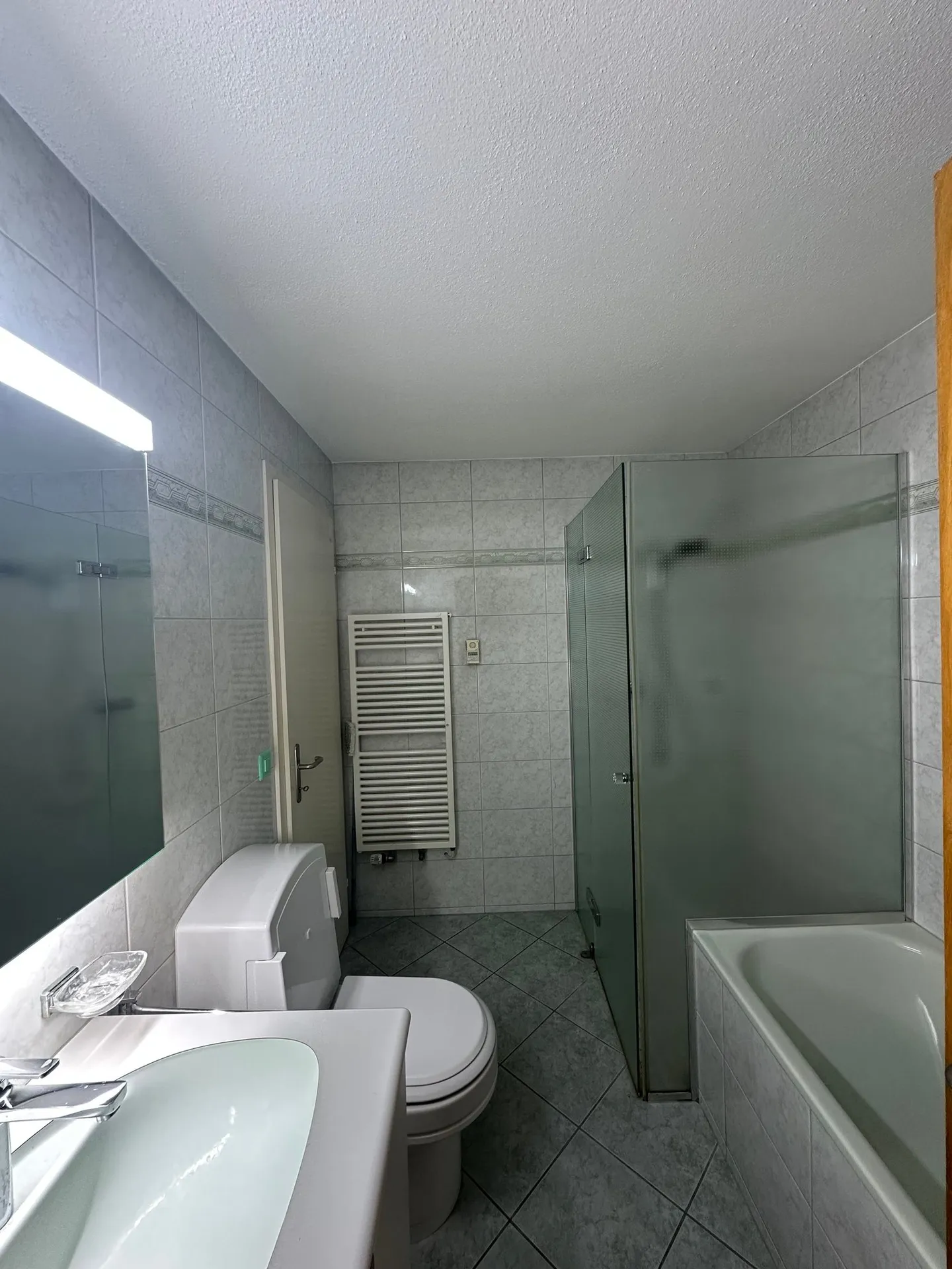 Charmante appartement de 4,5 pièces au rez-de-chaussée - Photo 11 sur 15