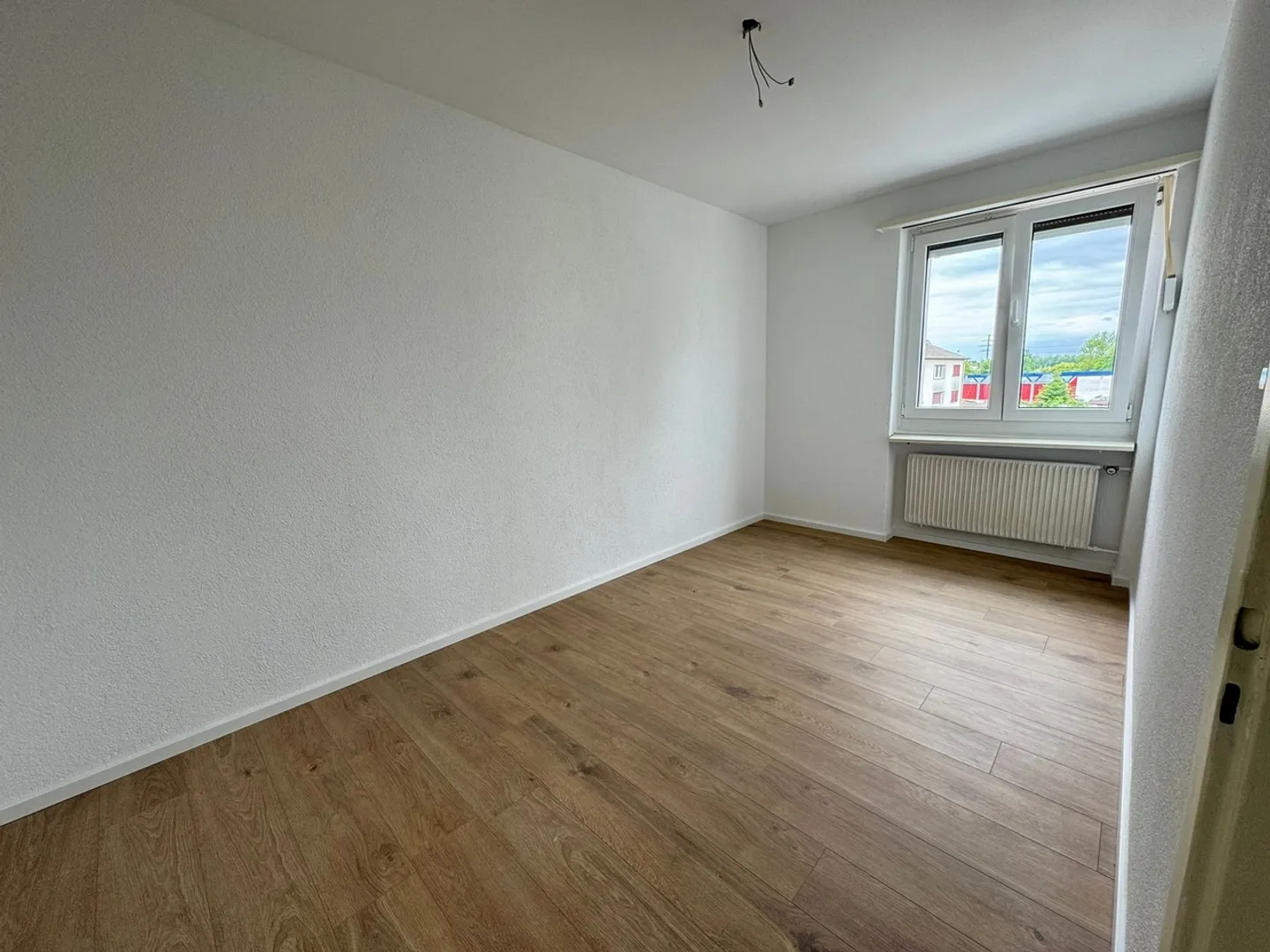 3.5-Room Apartment in Zuchwil: Ideal for Families and Newly Renovated! - Photo 5 of 7