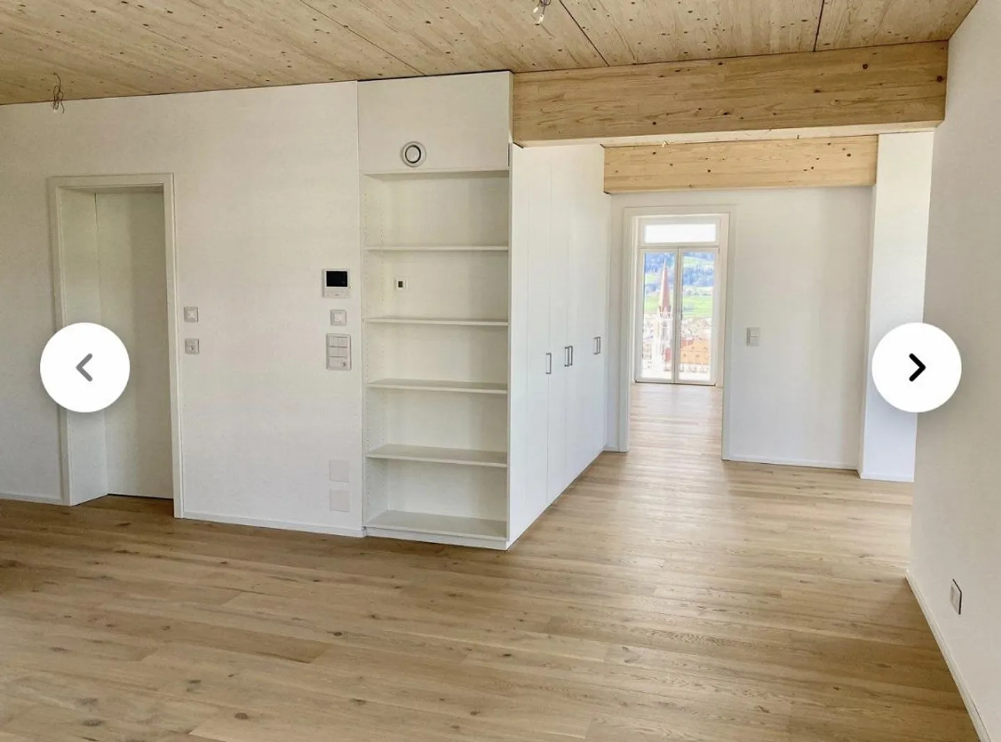 Appartement 2,5 pièces 62m2 au 2ème étage à droite avec balcon - Photo 4 sur 10