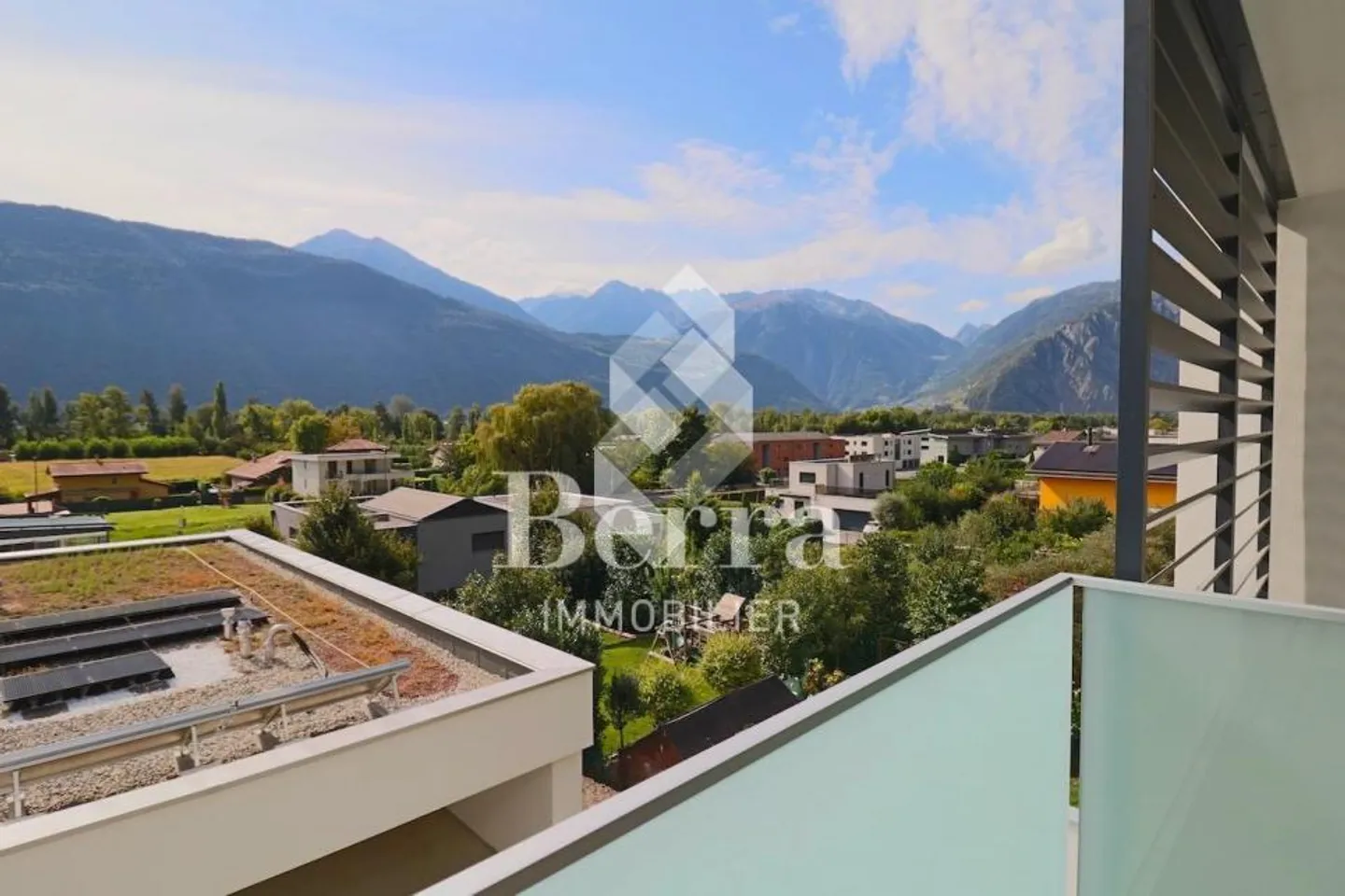 MINERGIE avec une architecture exceptionnelle! - Photo 4 sur 13