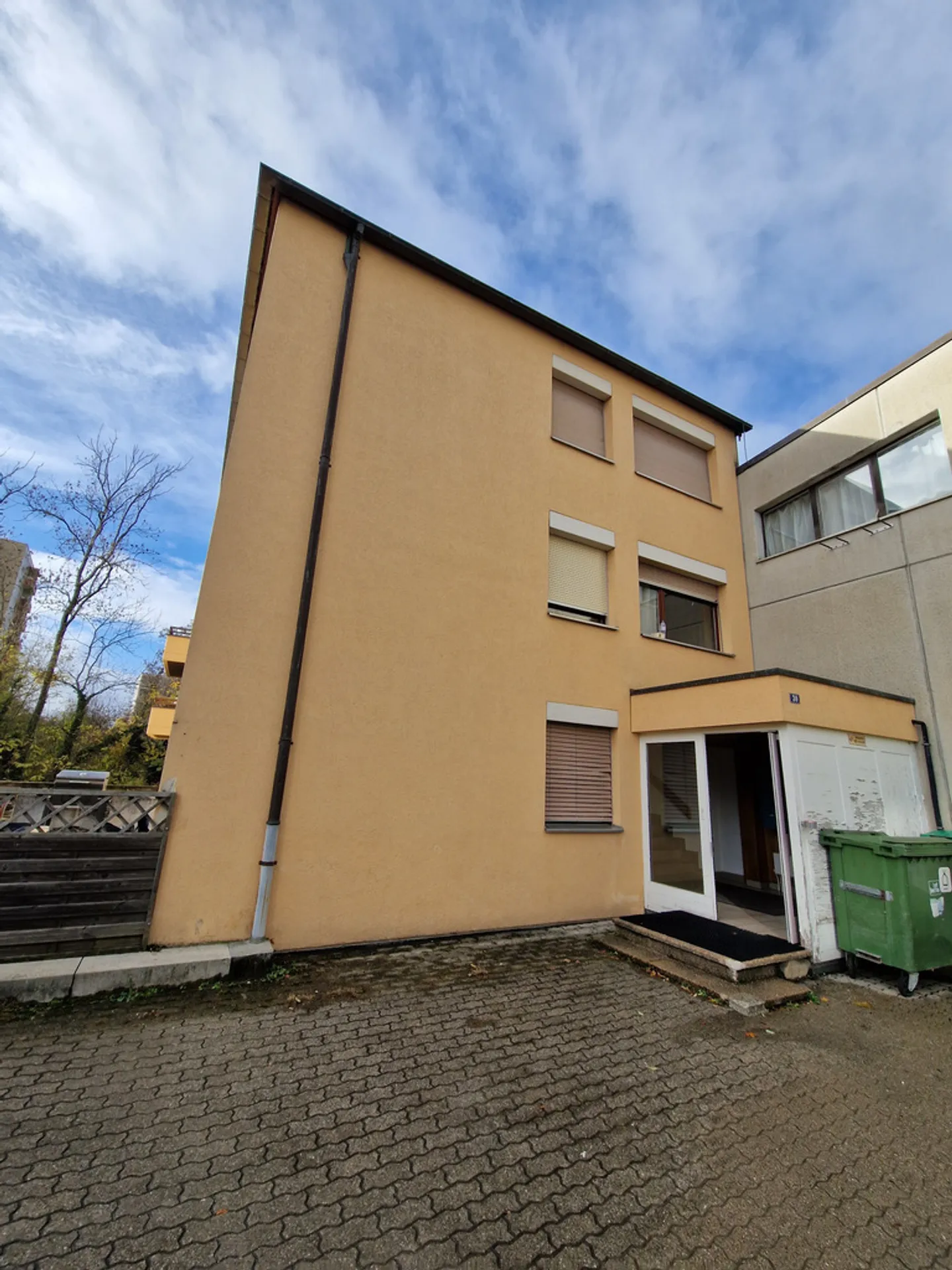 90m2 surface in Préfaully 30 in Renens - Photo 1 of 1