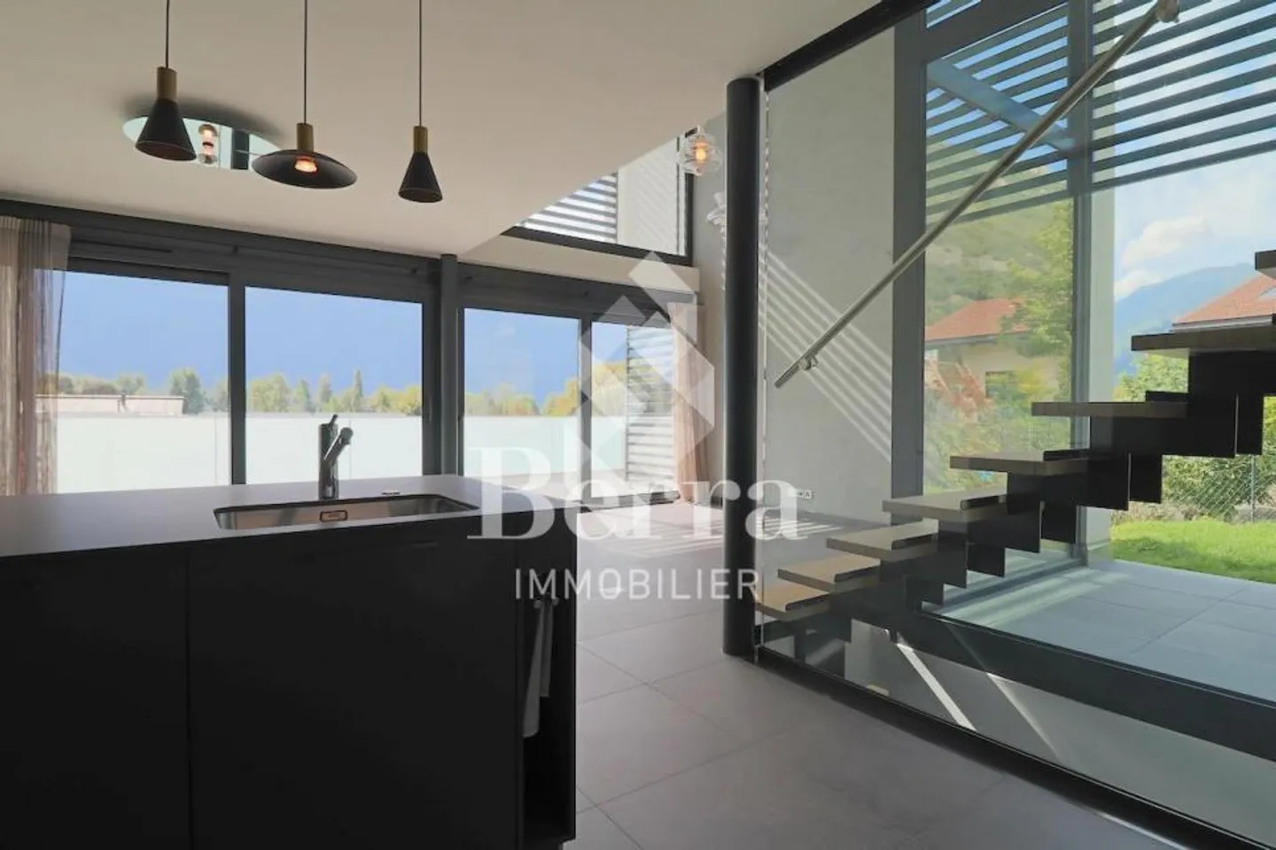 MINERGIE avec une architecture exceptionnelle! - Photo 5 sur 13