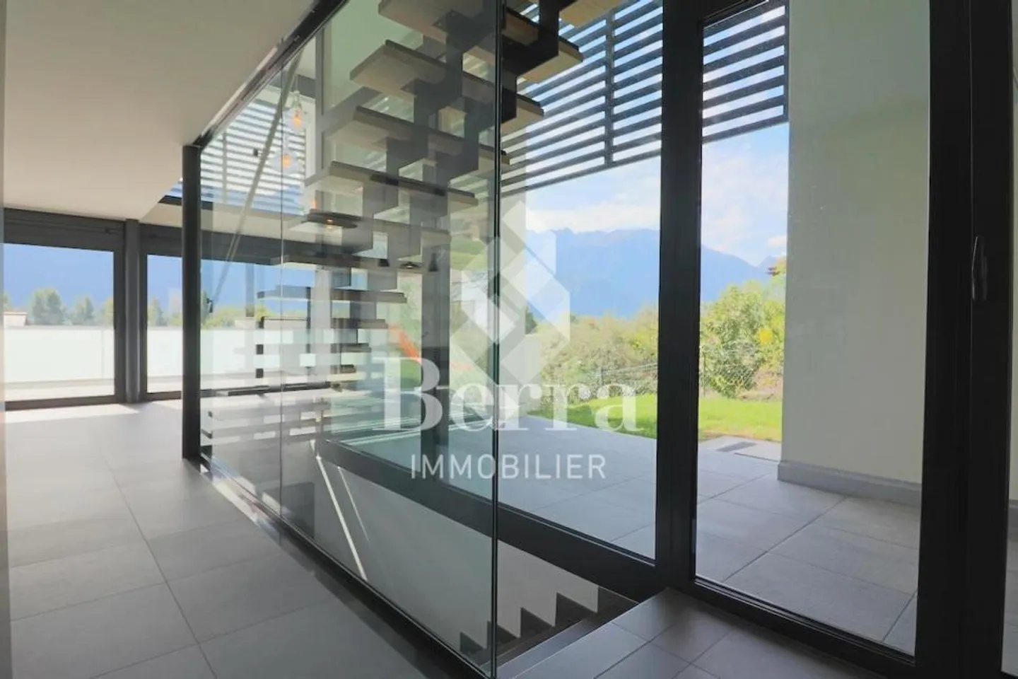 MINERGIE avec une architecture exceptionnelle! - Photo 6 sur 13