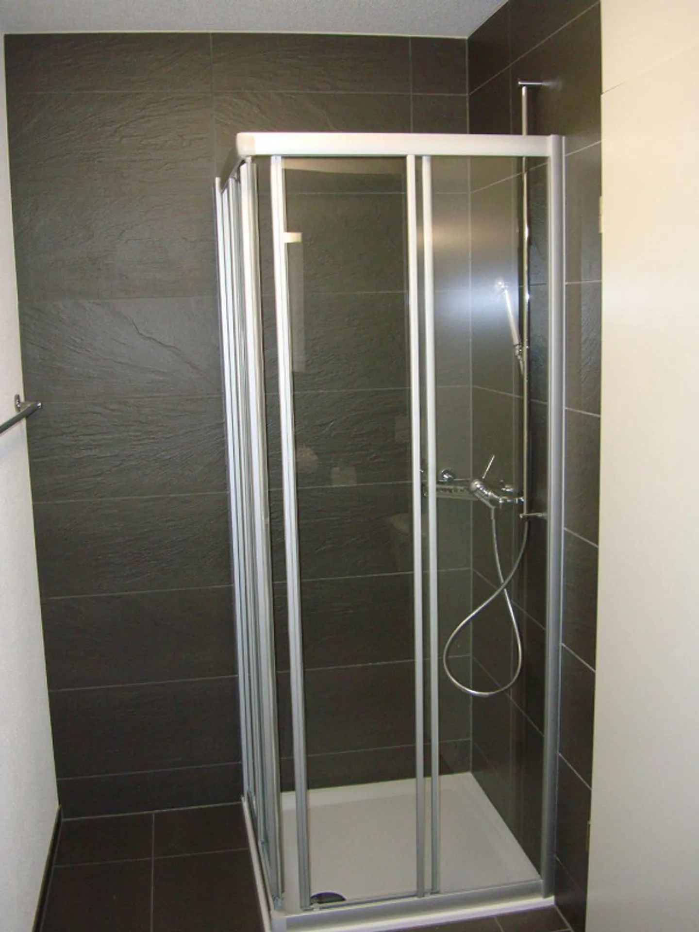 Top gelegene 3.5 Zimmer-Attikawohnung - Foto 9 von 11