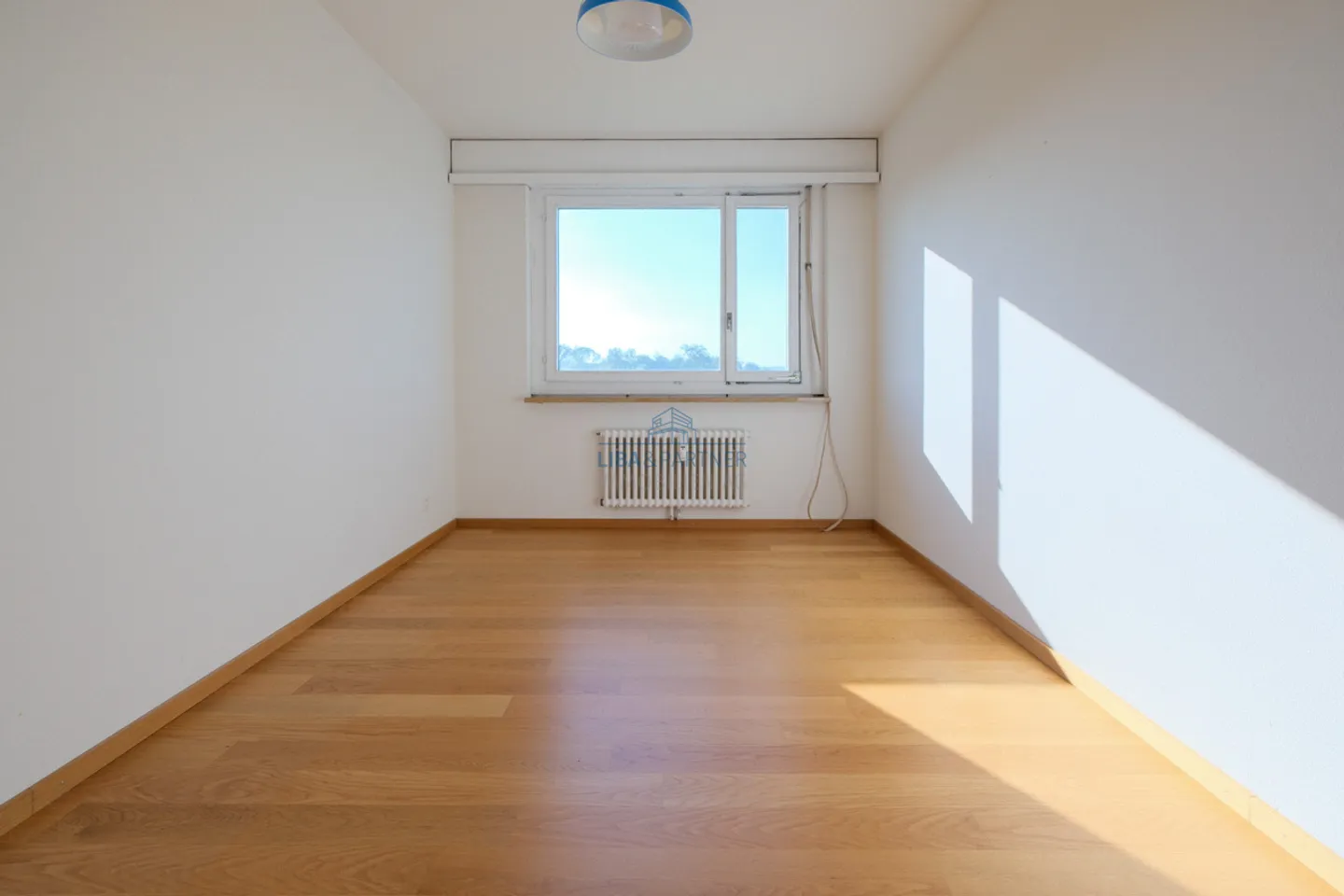High above Binningen - charming 3.5-room apartment with breathtaking views - Photo 6 of 12
