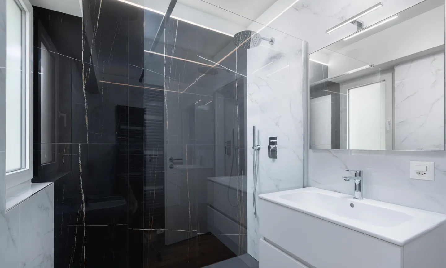 Exclusif 4.5 pièces entièrement rénové à Stabio - Photo 8 sur 9