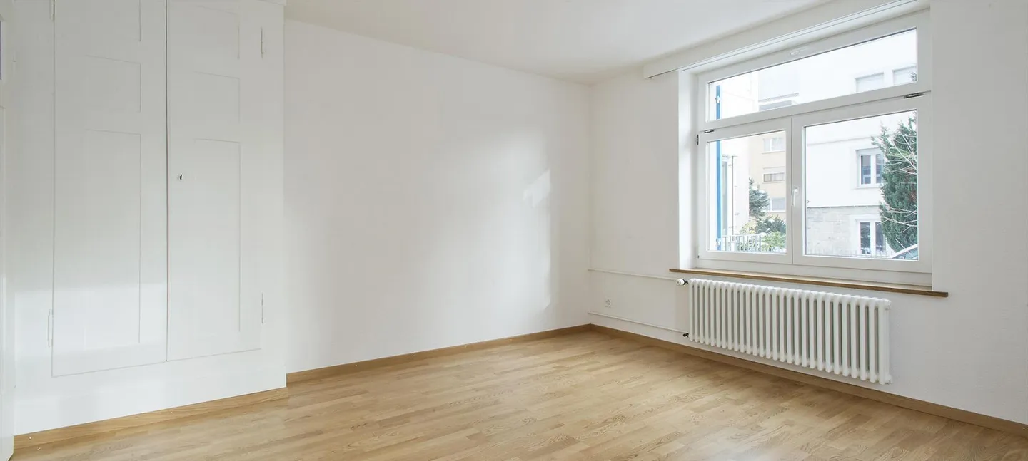Bright 6.5-room apartment with 2 winter gardens - Photo 6 of 9