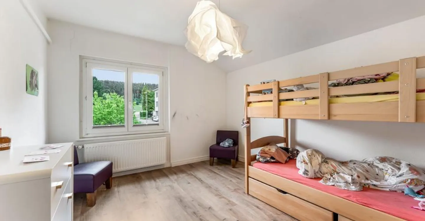 Einfamilienhaus mit zwei Wohnungen, Mietpotenzial - Foto 10 von 13