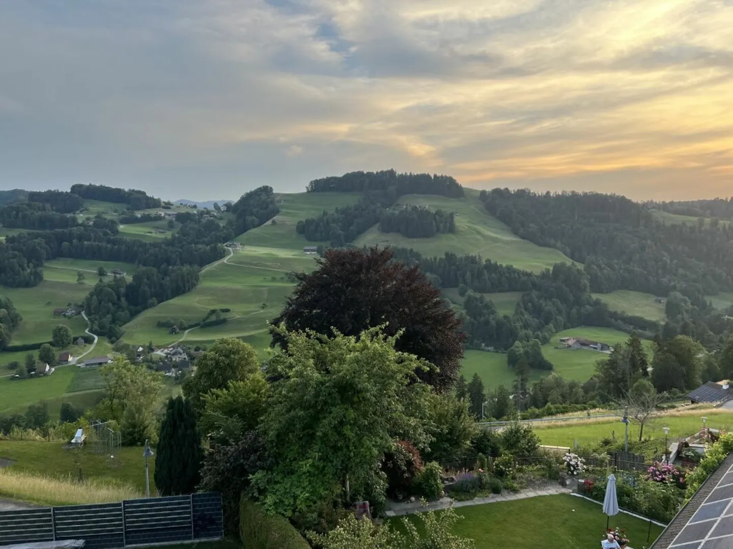 Appartamento di Lusso con Vista Mozzafiato - Foto 4 di 32