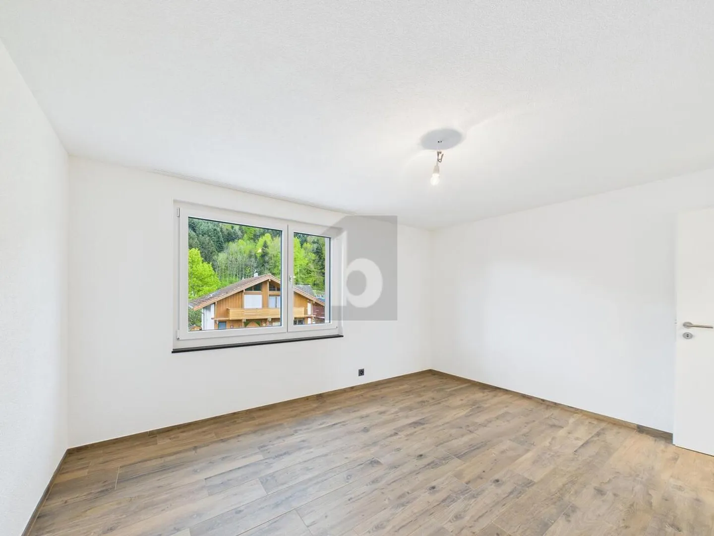 Duplex 4.5 pièces - Foto 4 von 6