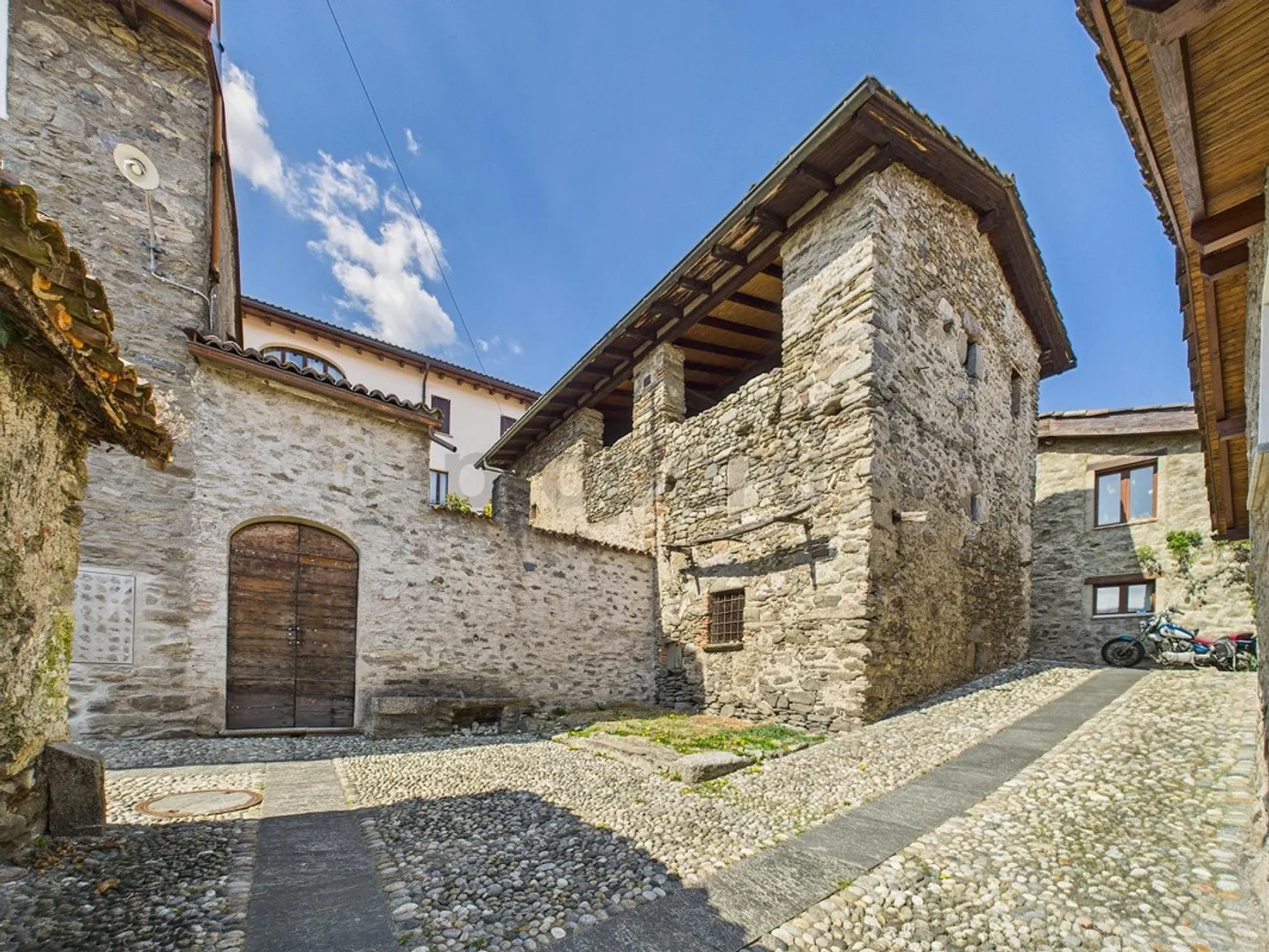 Rustico da ristrutturare a Torricella - Foto 8 di 9