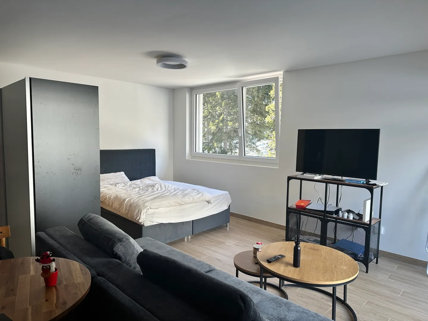 Geräumiges Studio mit Balkon - Foto 2 von 7