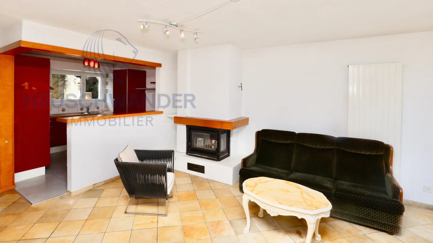 Stepped house for sale - Photo 3 of 14