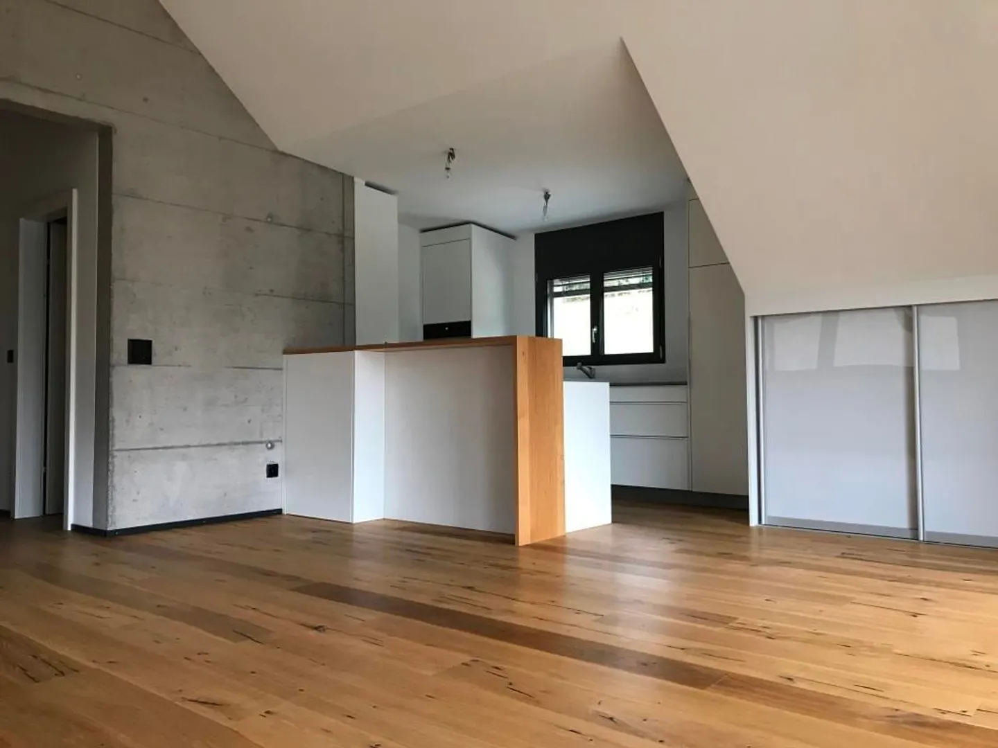 Moderne Wohnung in Duggingen - Foto 2 von 9