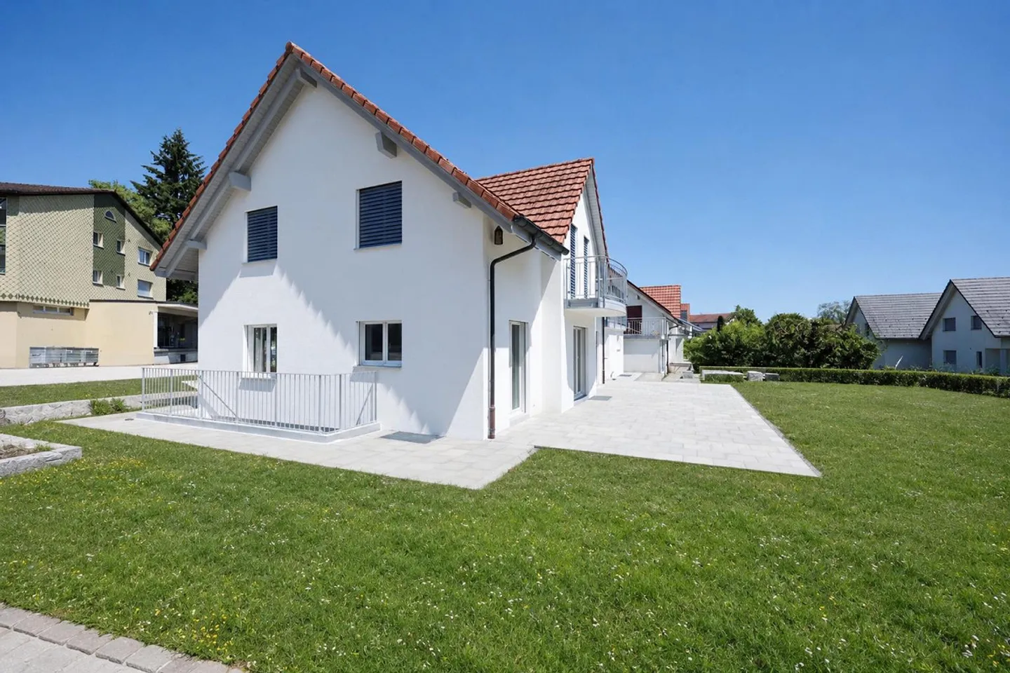 Maison spacieuse dans un emplacement familial - Photo 2 sur 13