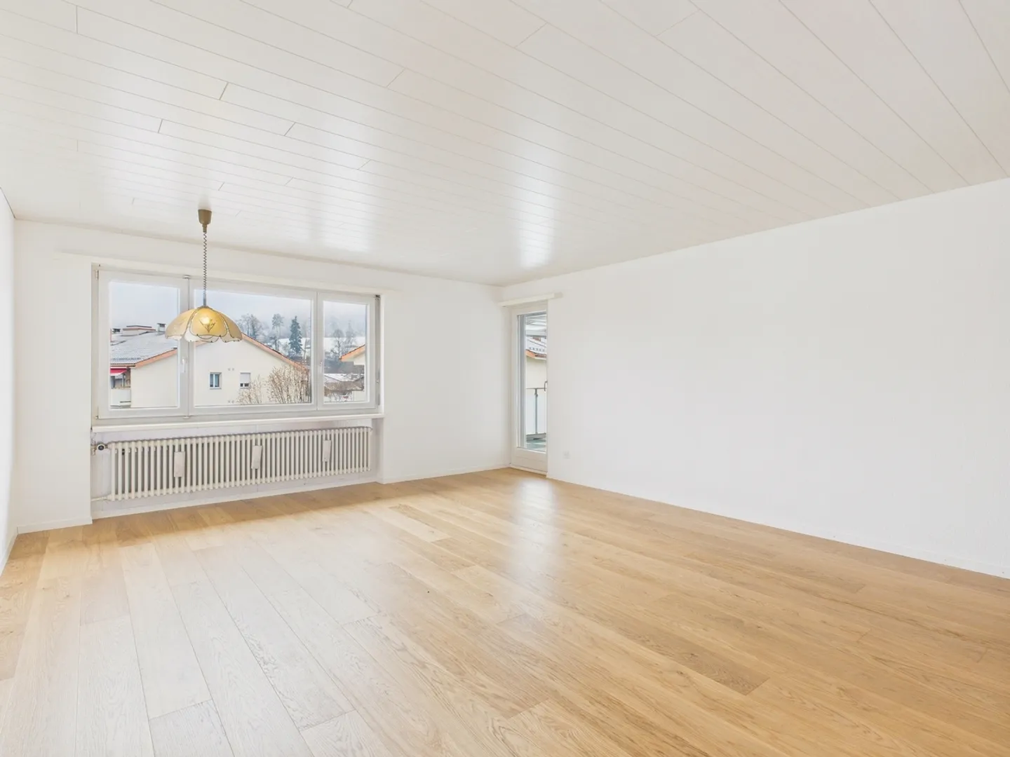 Appartement 4.5 pièces - Foto 1 von 11