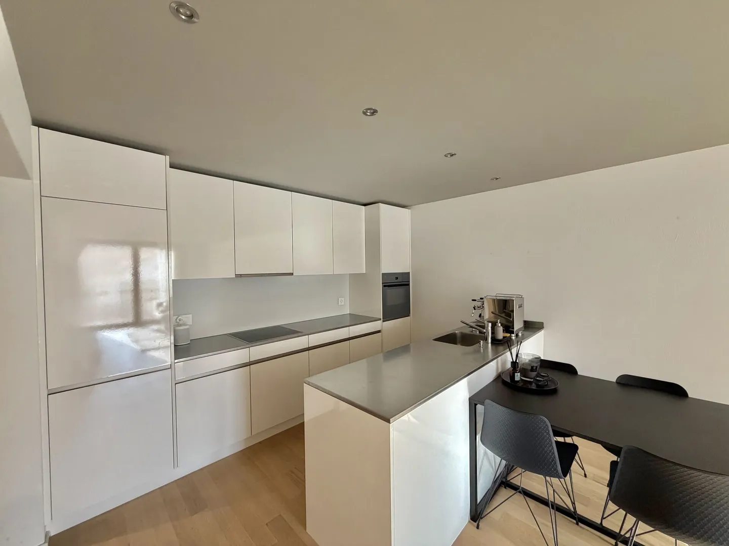 Attraktive 2.5 Zimmerwohnung in Grabs - Foto 2 von 8